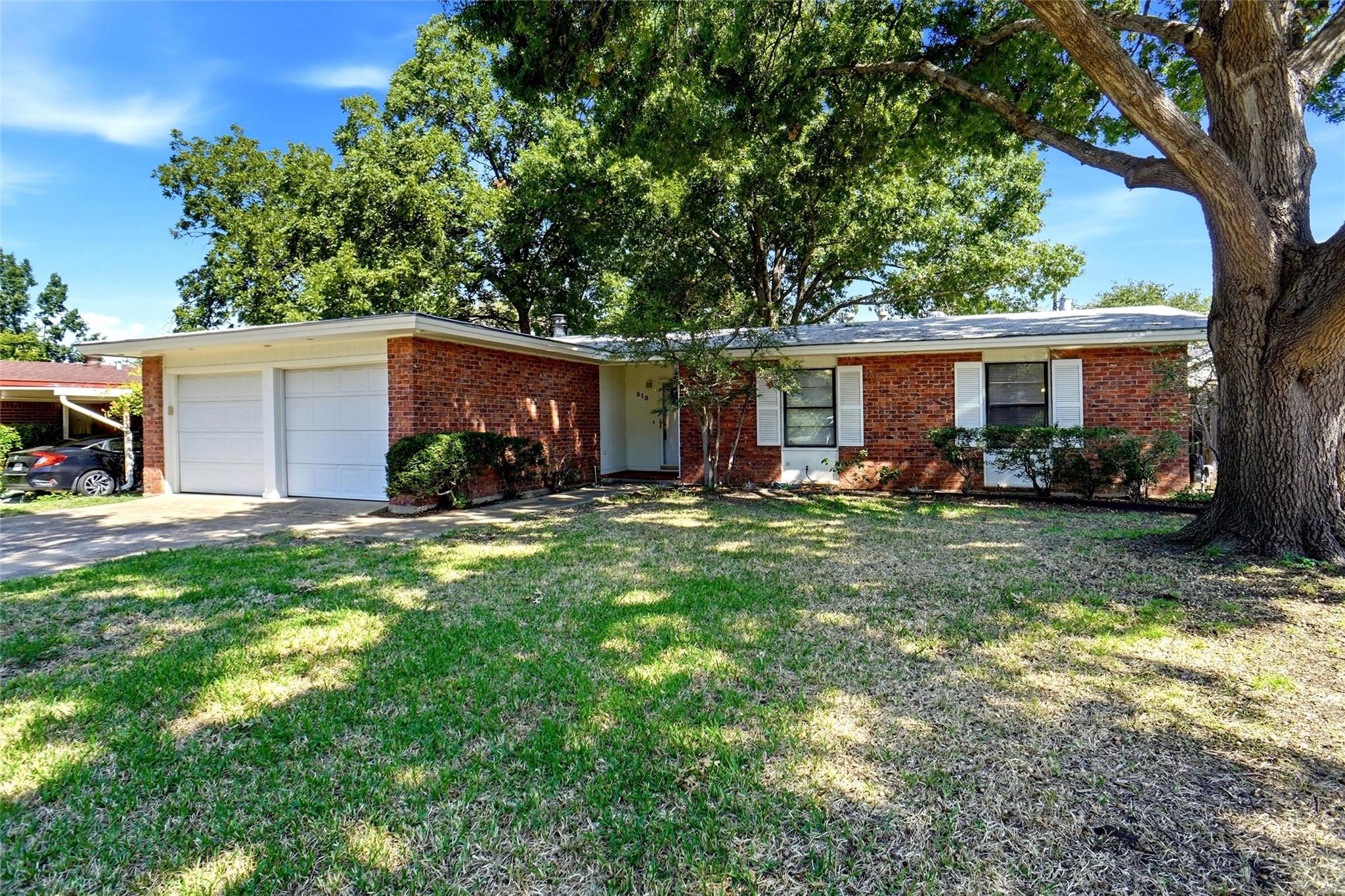 main property photo 0