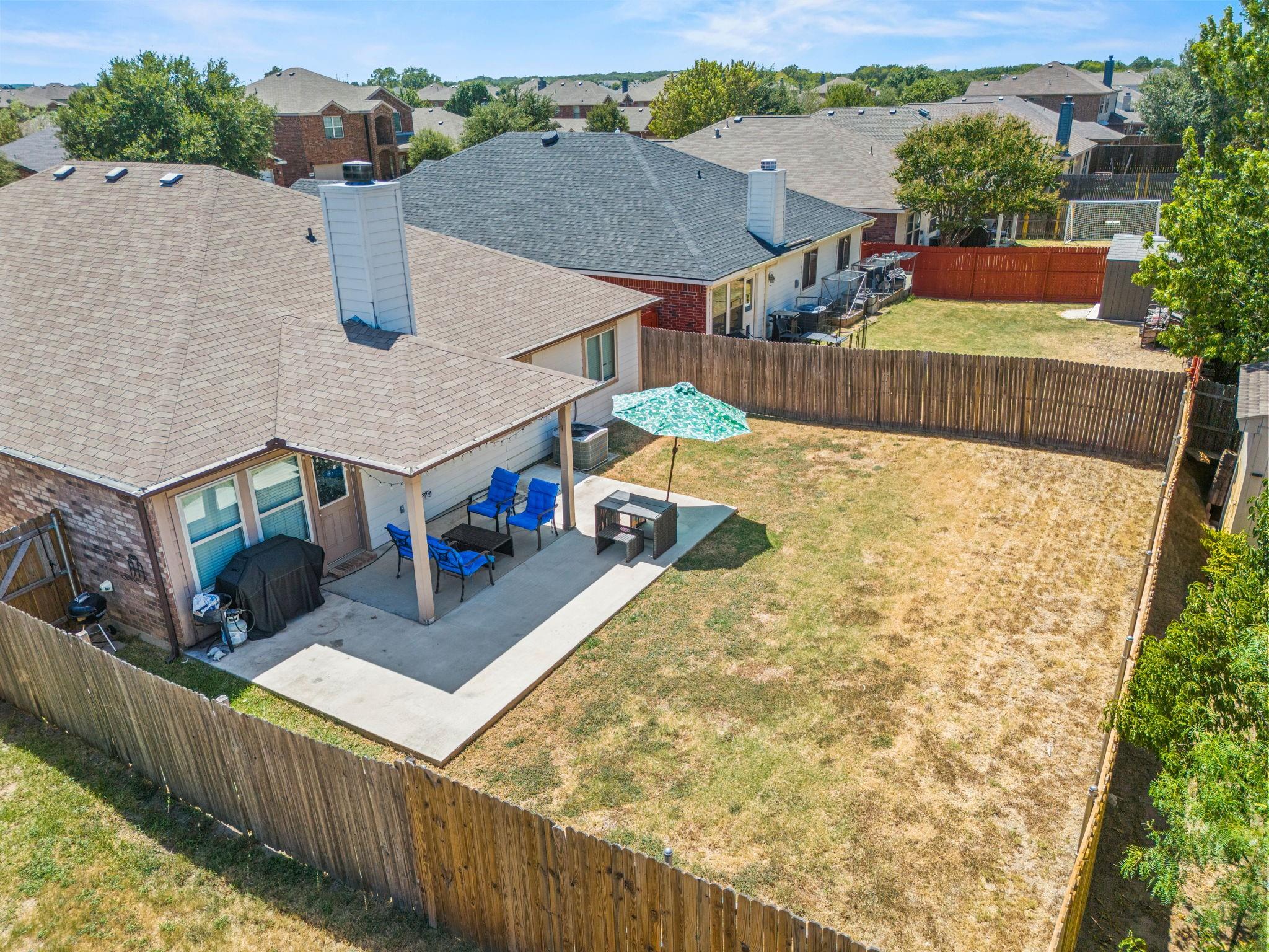 main property photo 23