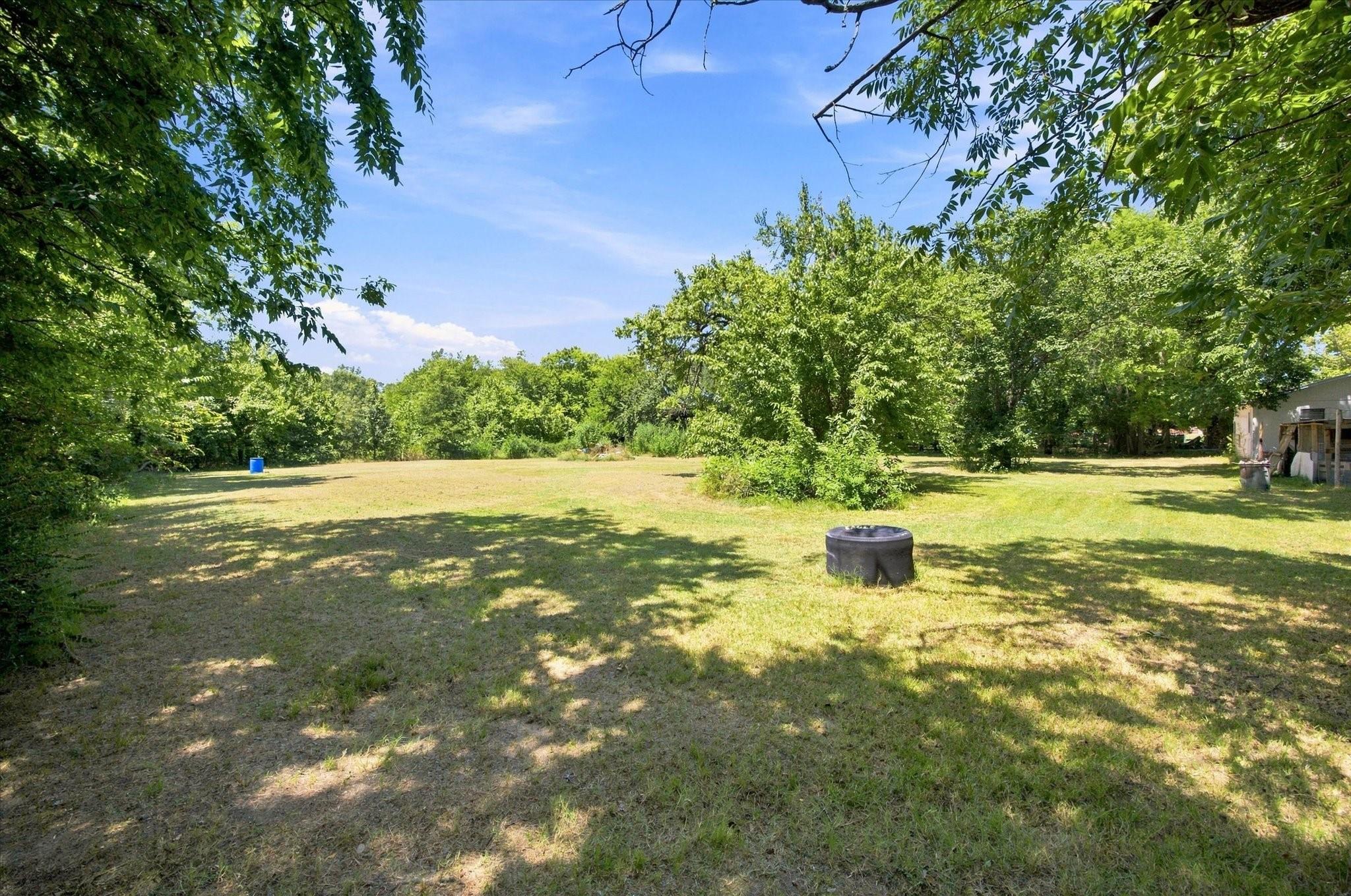 main property photo 17