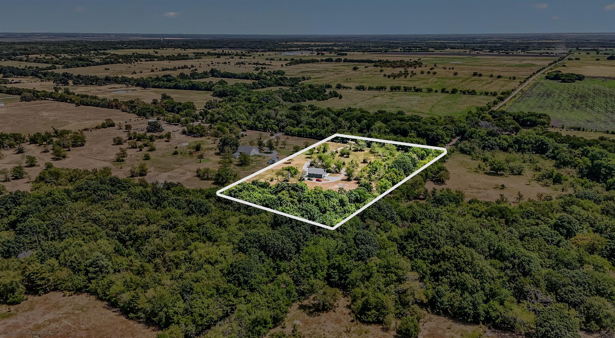main property photo 20