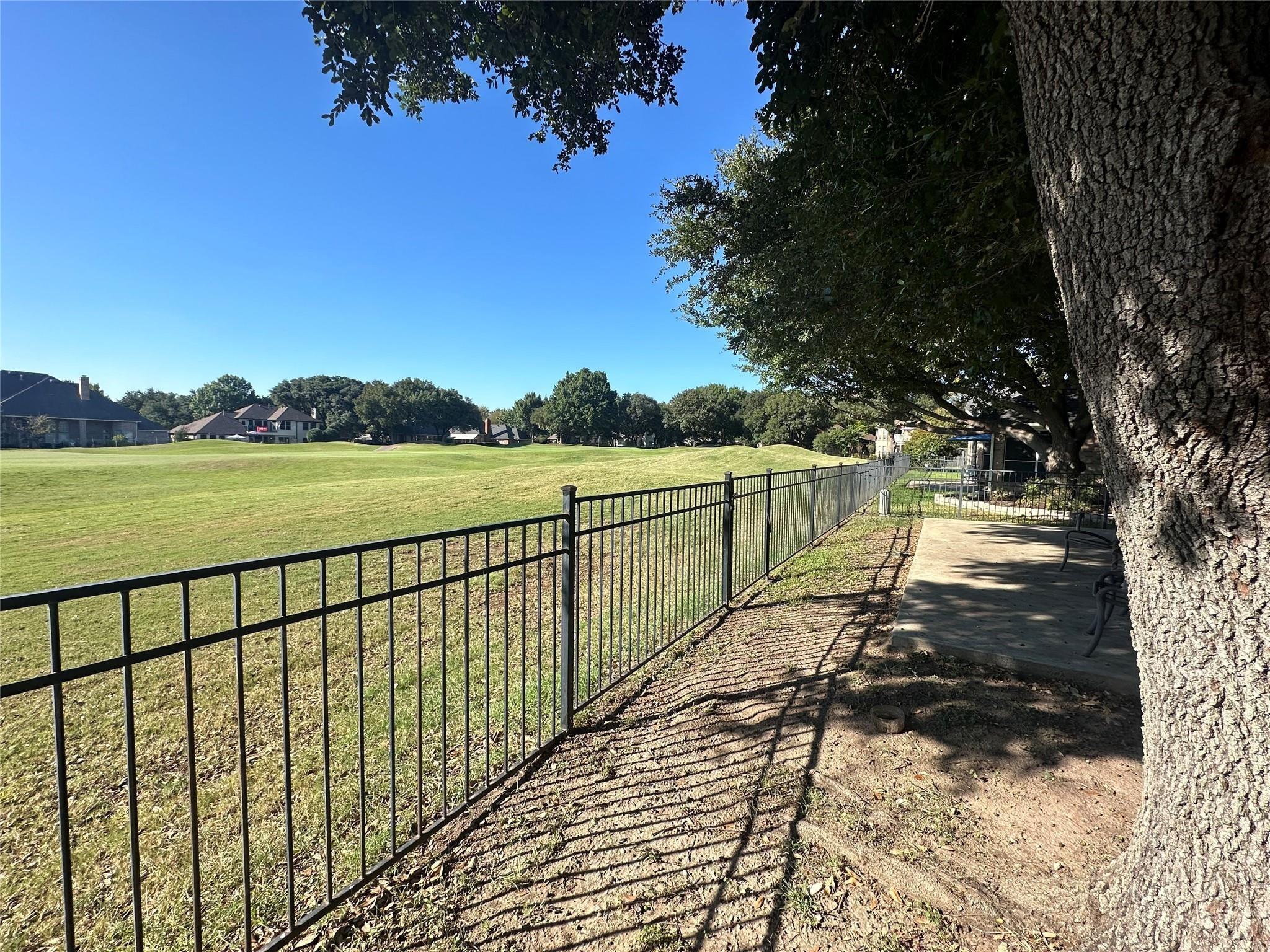 main property photo 17