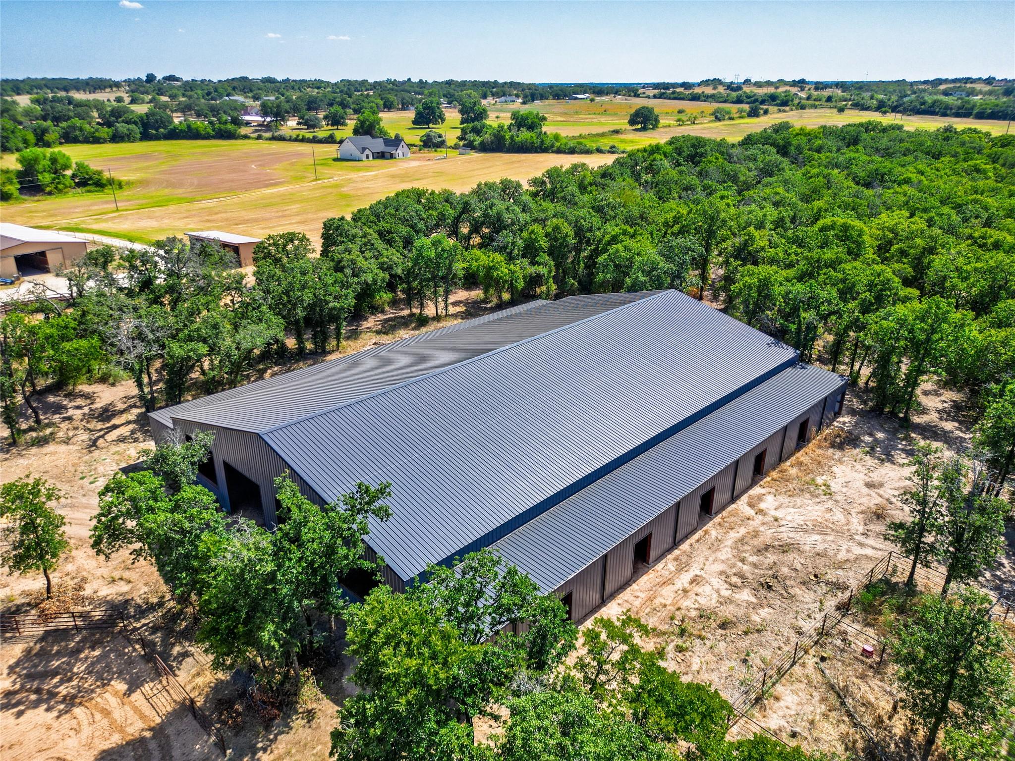 main property photo 3