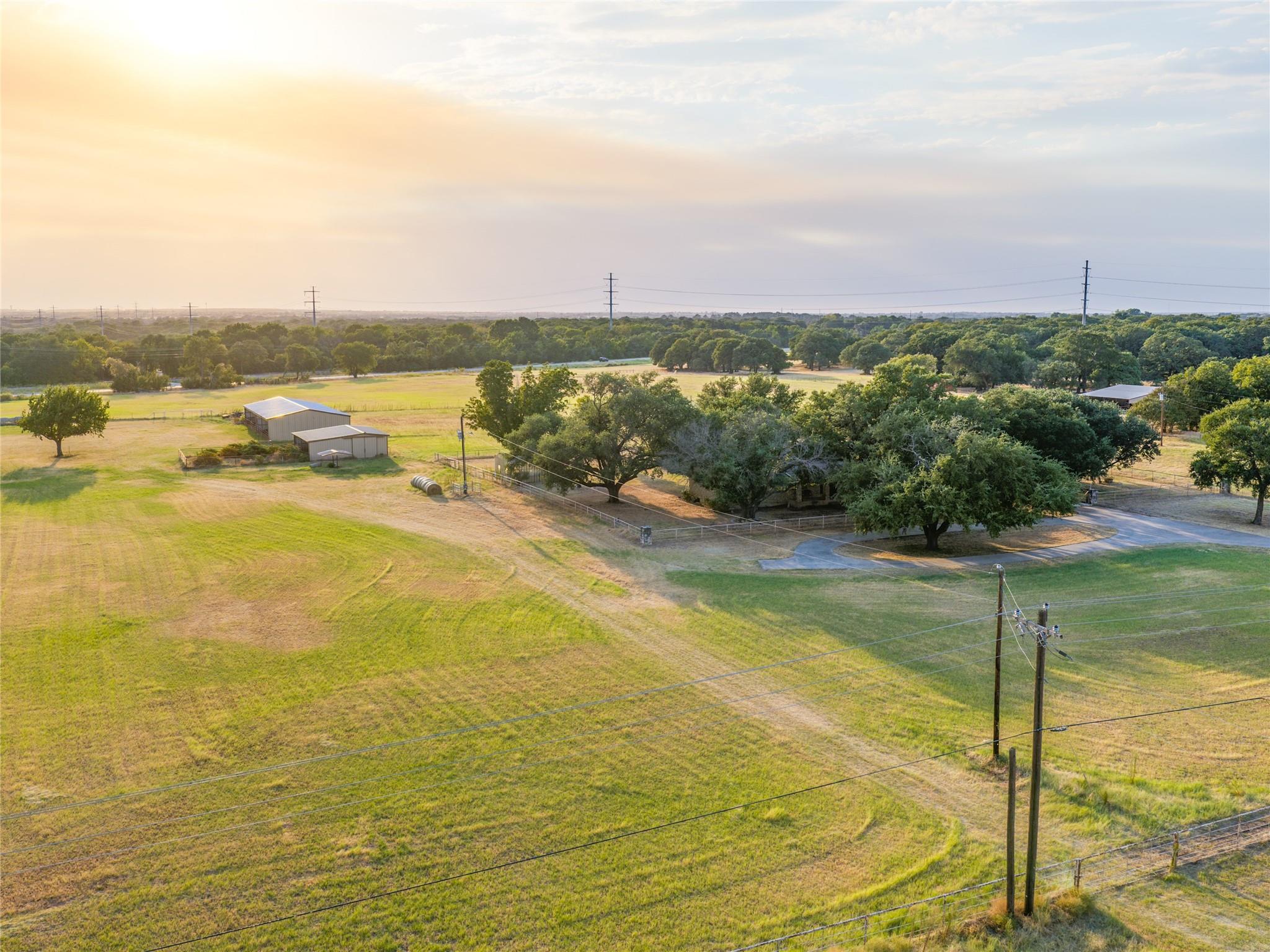 main property photo 11