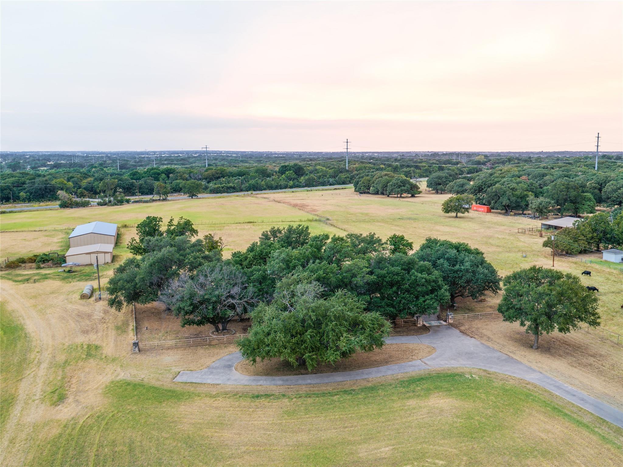 main property photo 25