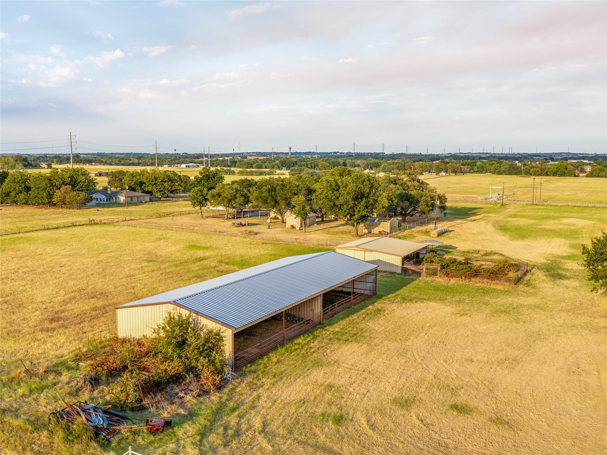 main property photo 7