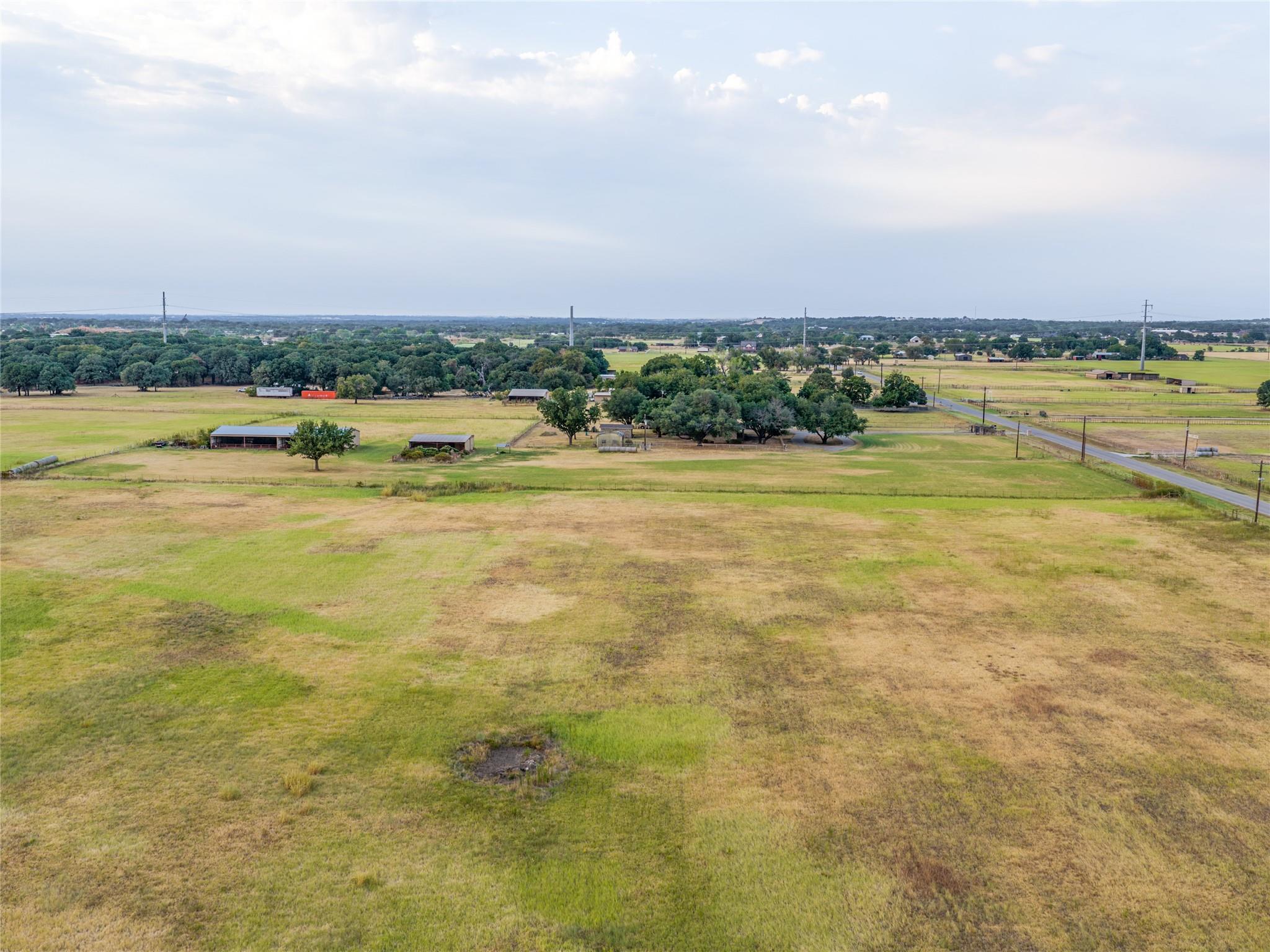 main property photo 9