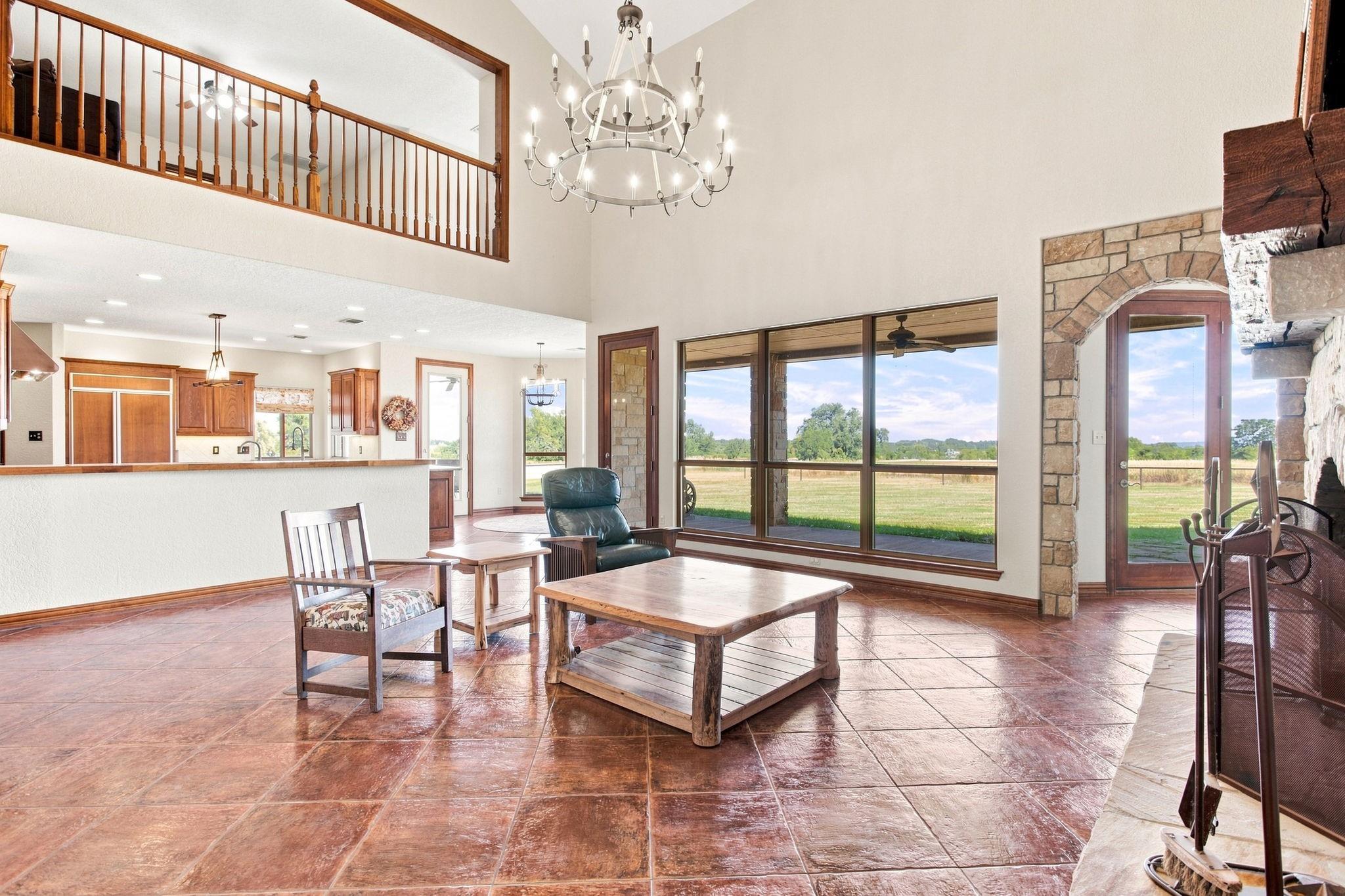 main property photo 13