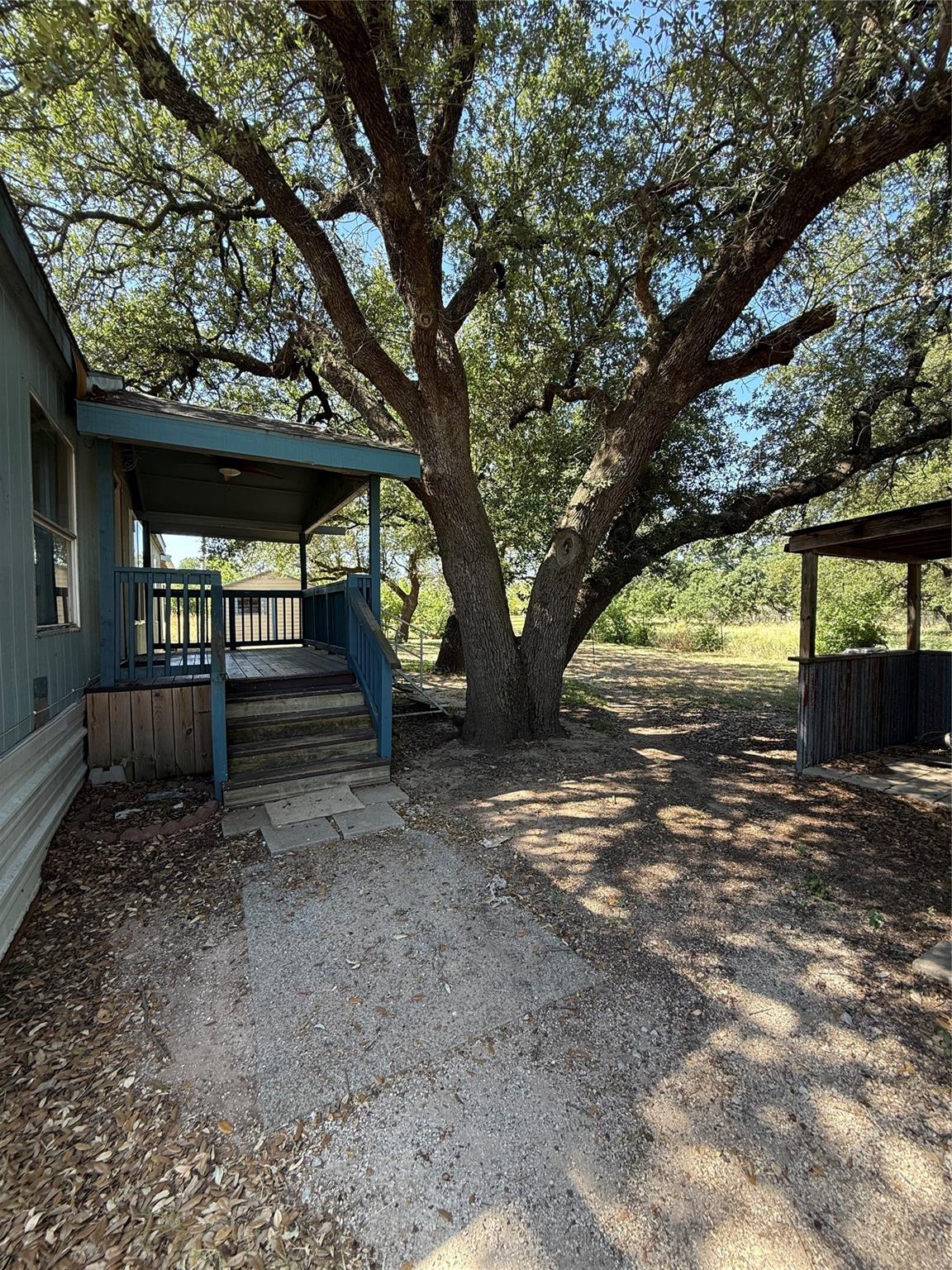 main property photo 17