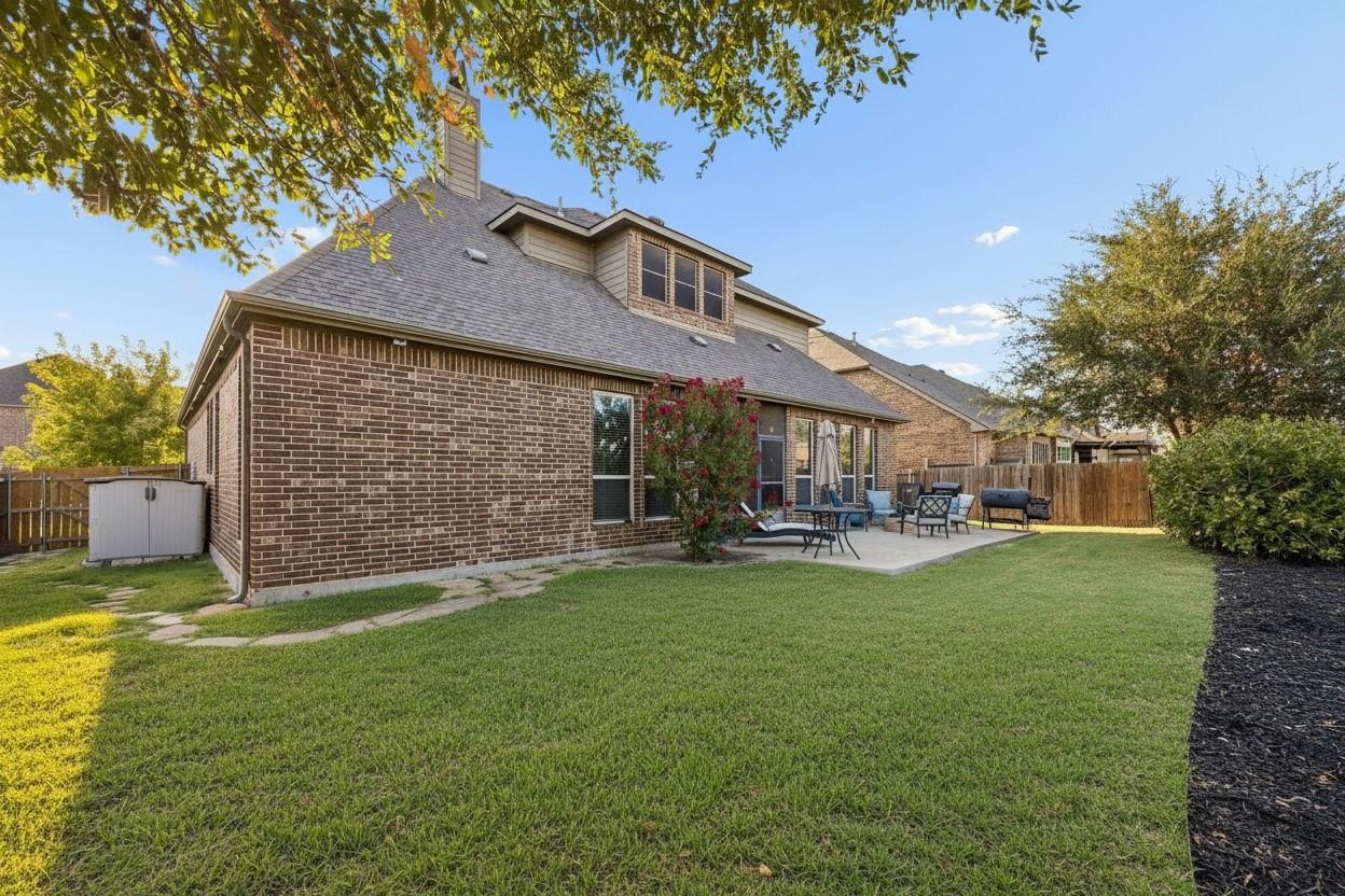 main property photo 24