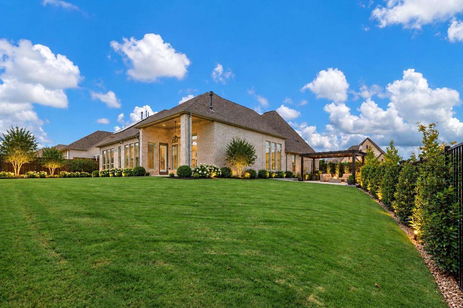 main property photo 18