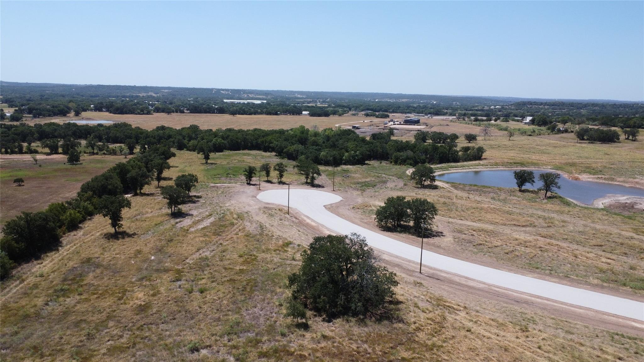 main property photo 22