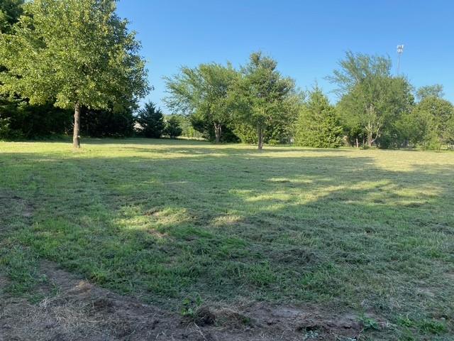 main property photo 37