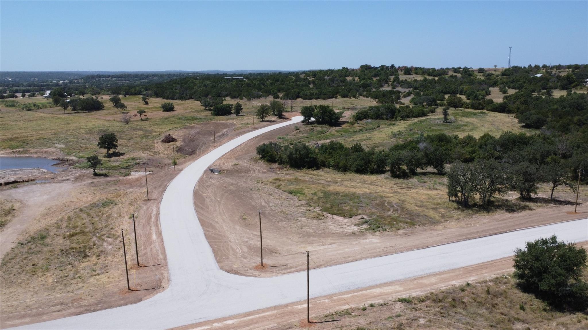 main property photo 17