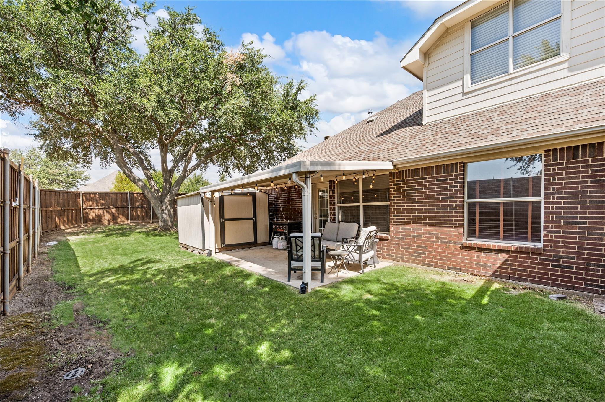 main property photo 23