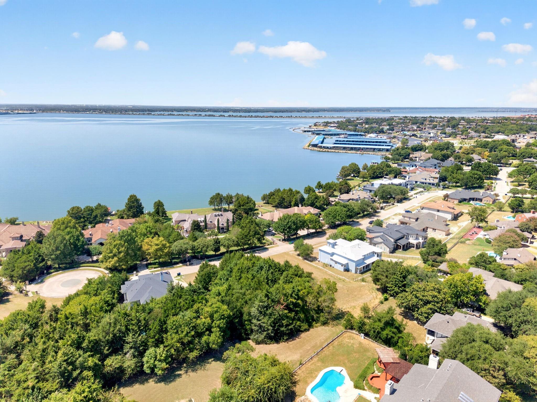 main property photo 5