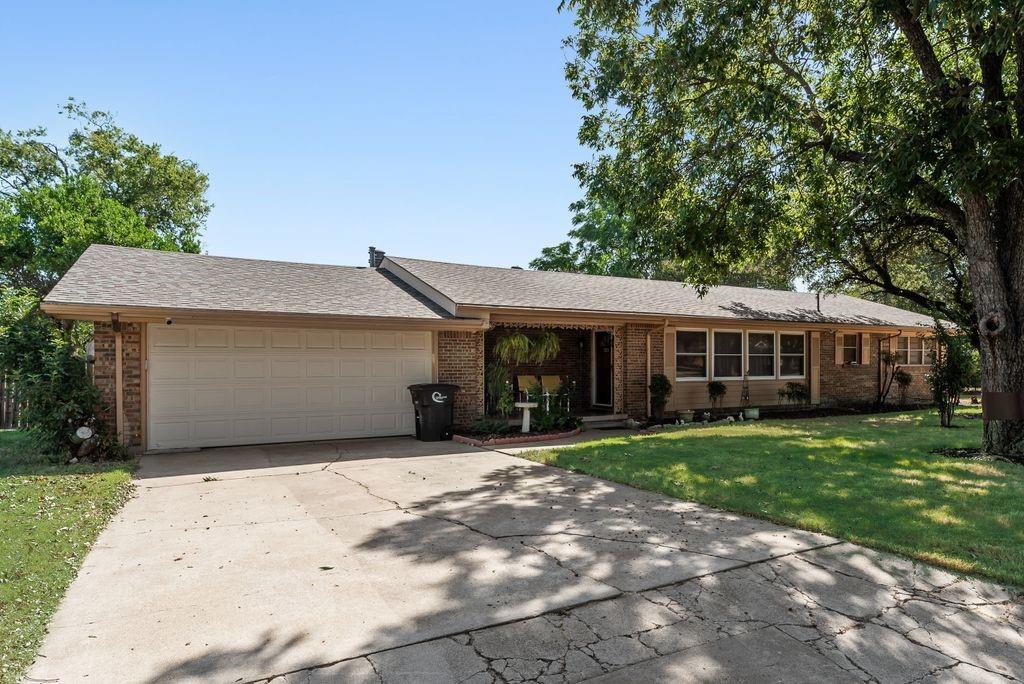 main property photo 1