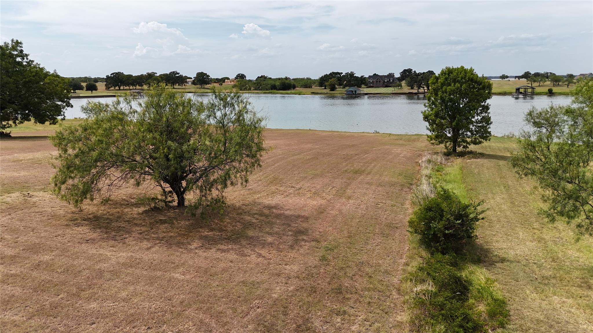 main property photo 21