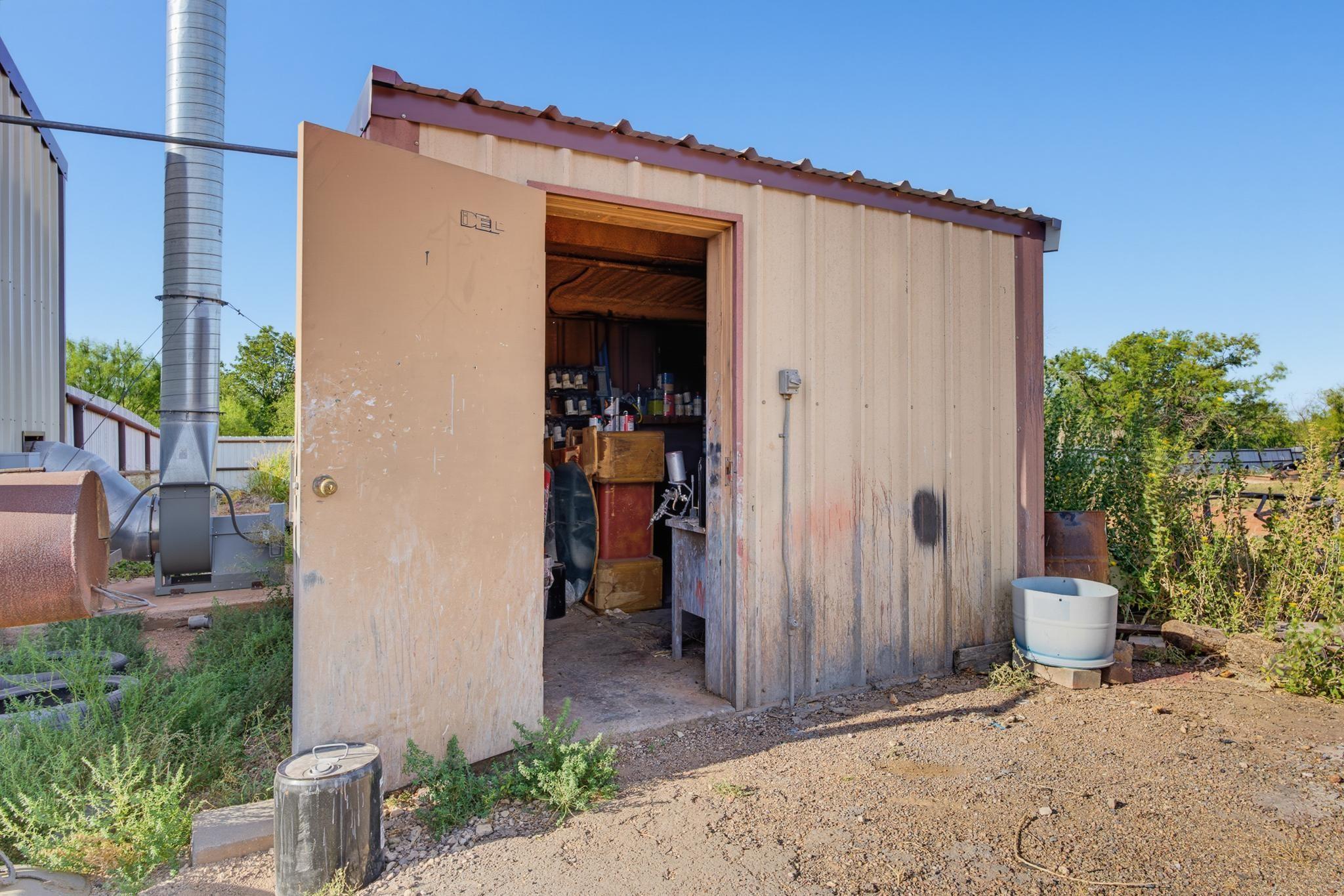 main property photo 29