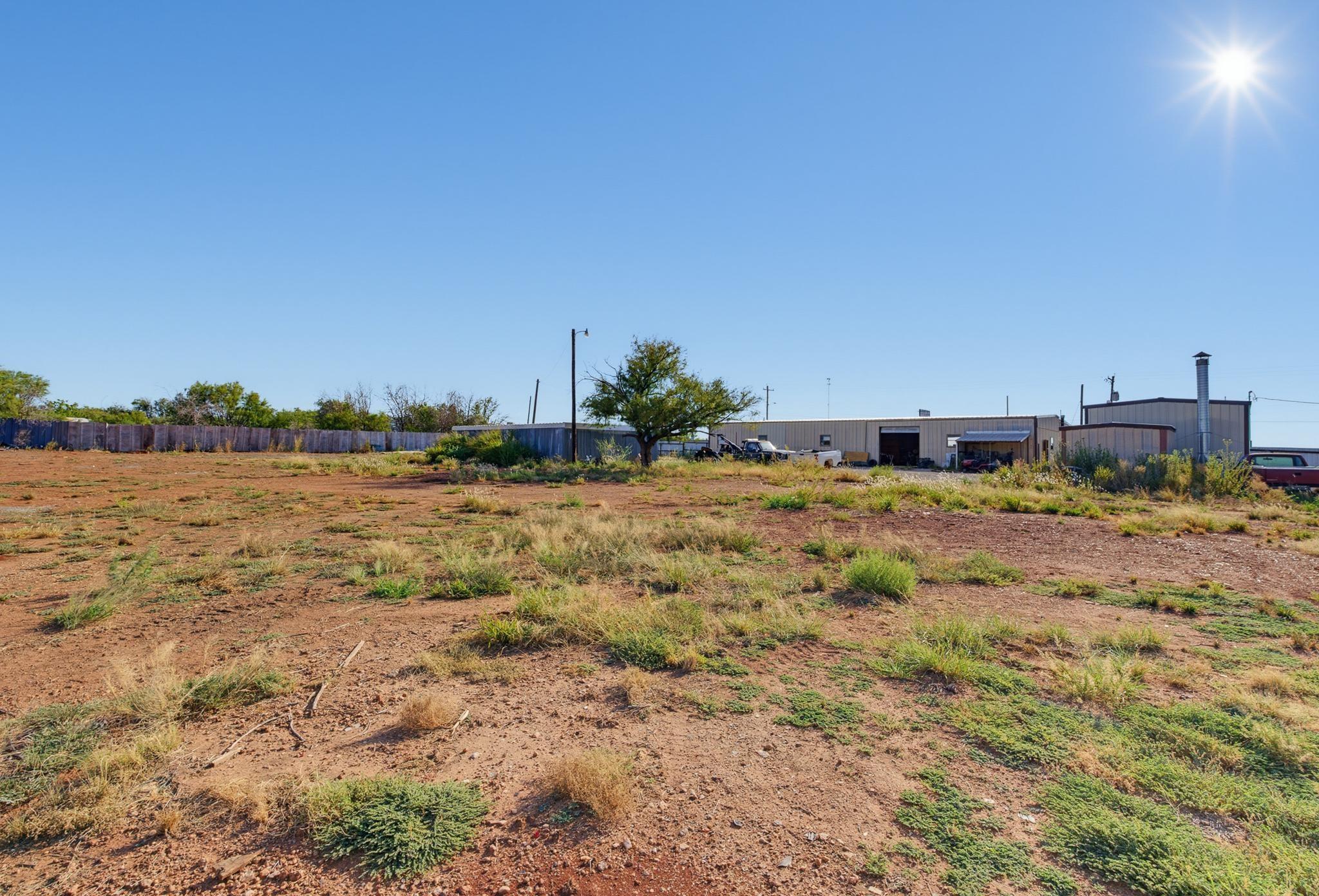 main property photo 37