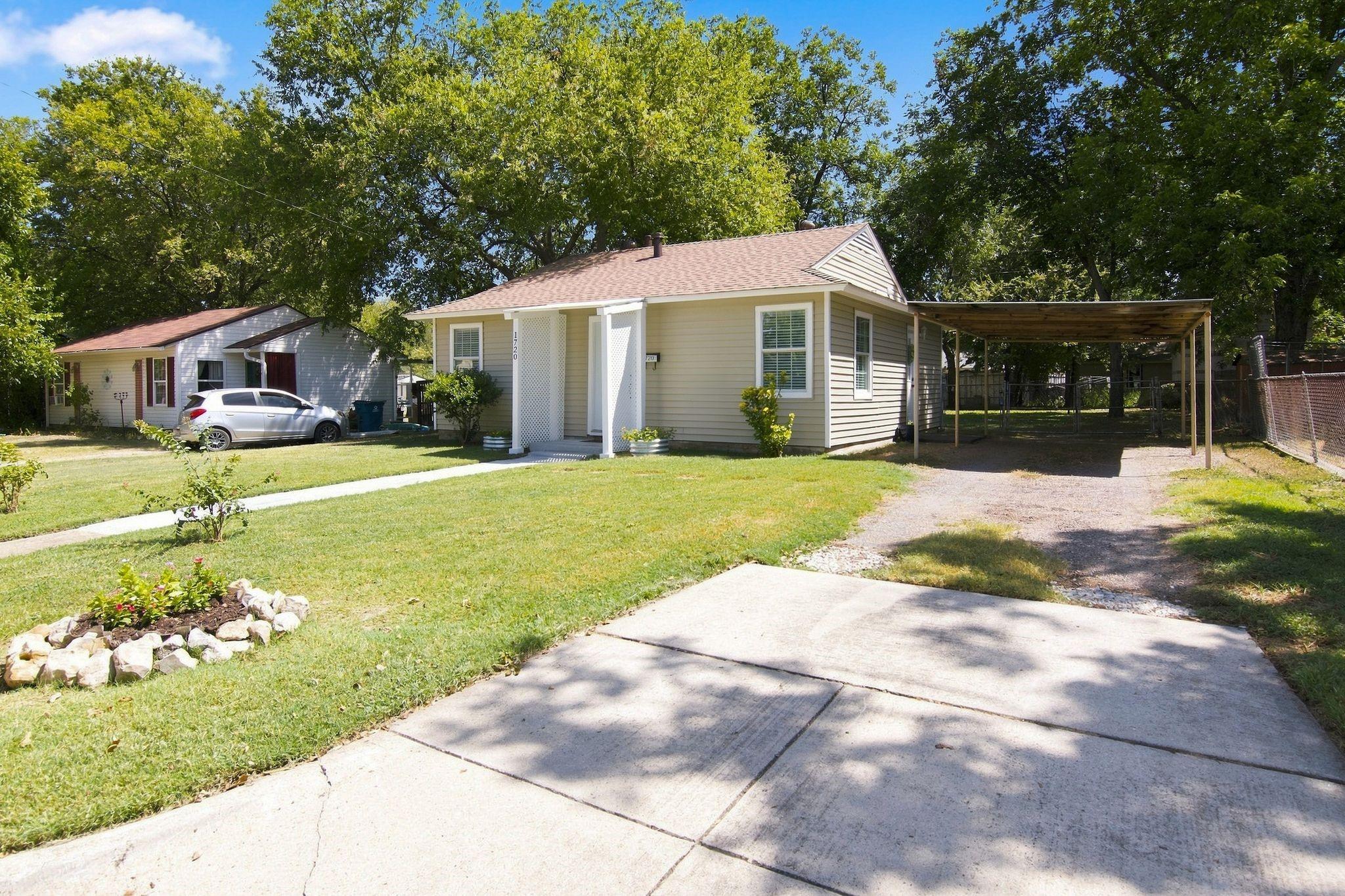 main property photo 36