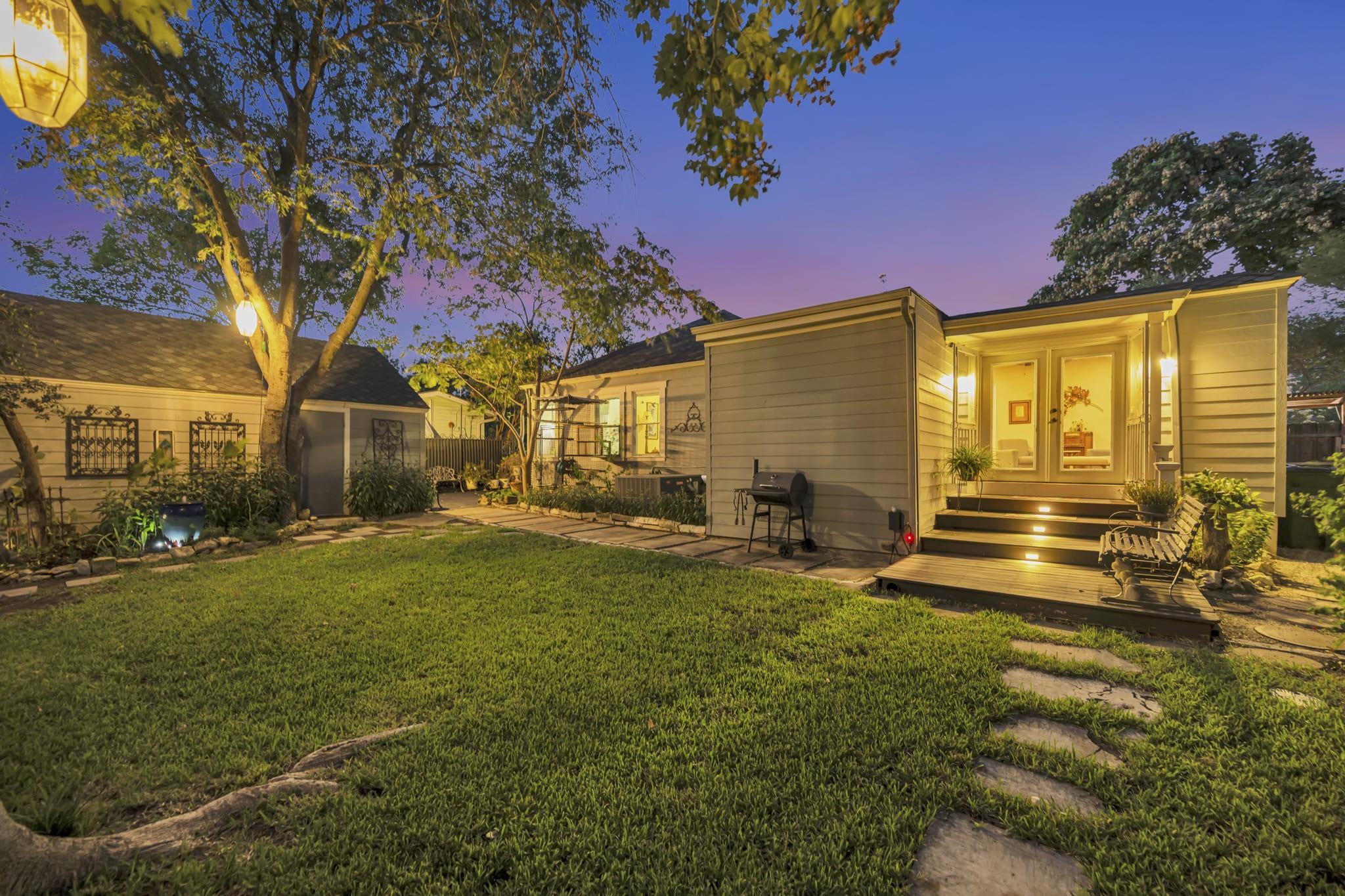 main property photo 30