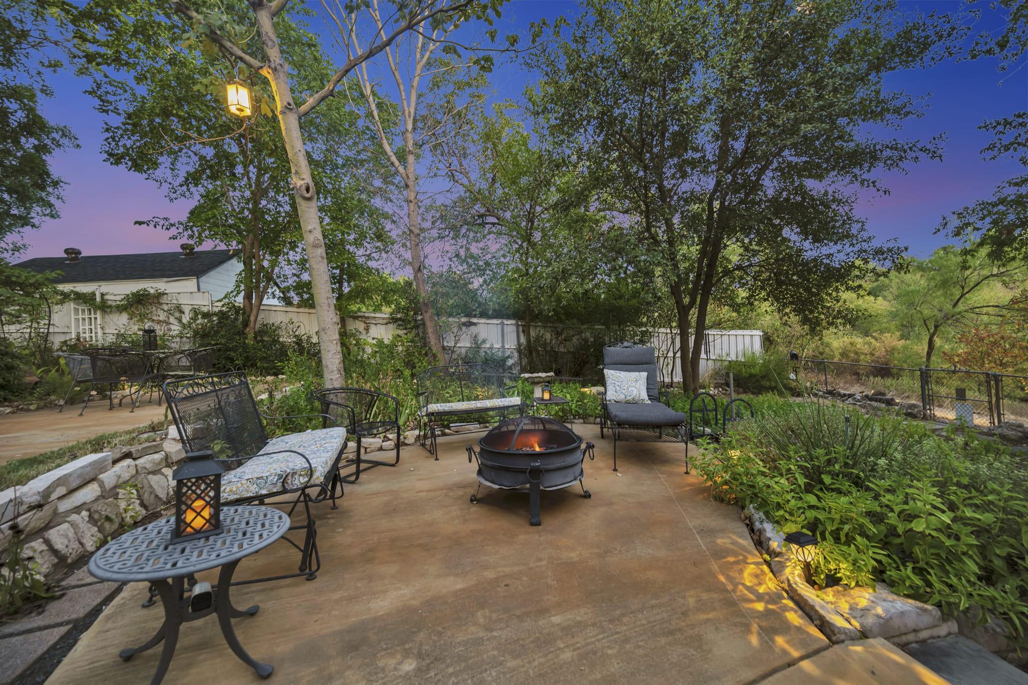 main property photo 31