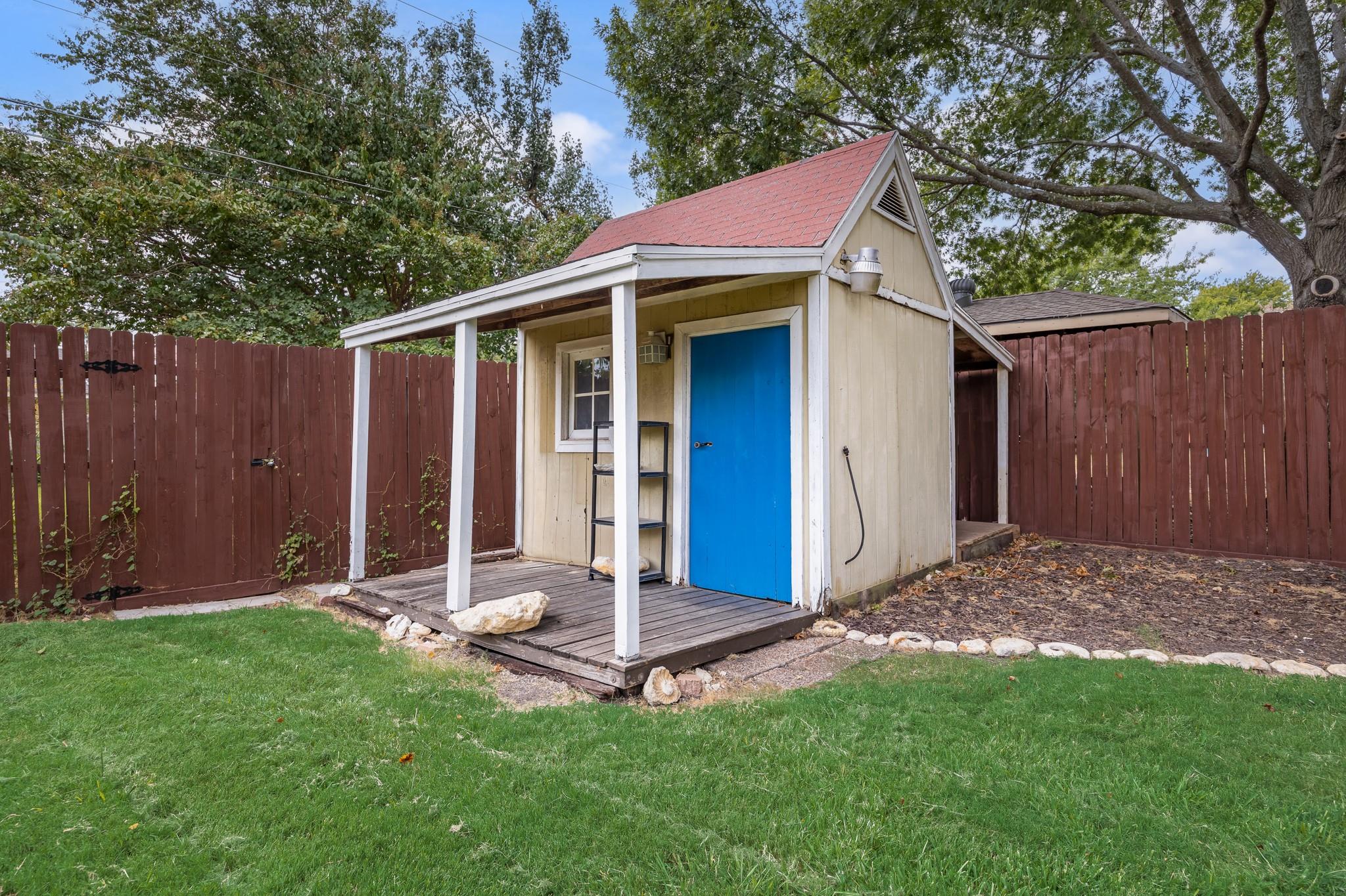 main property photo 21