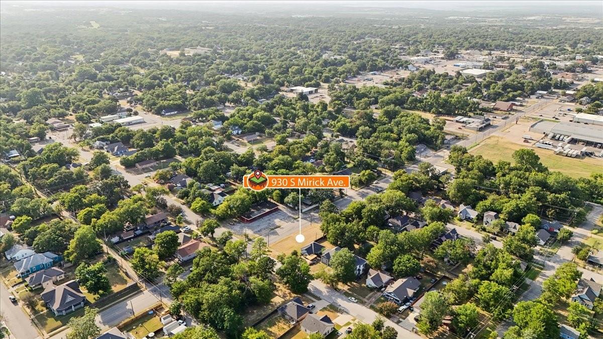 main property photo 9