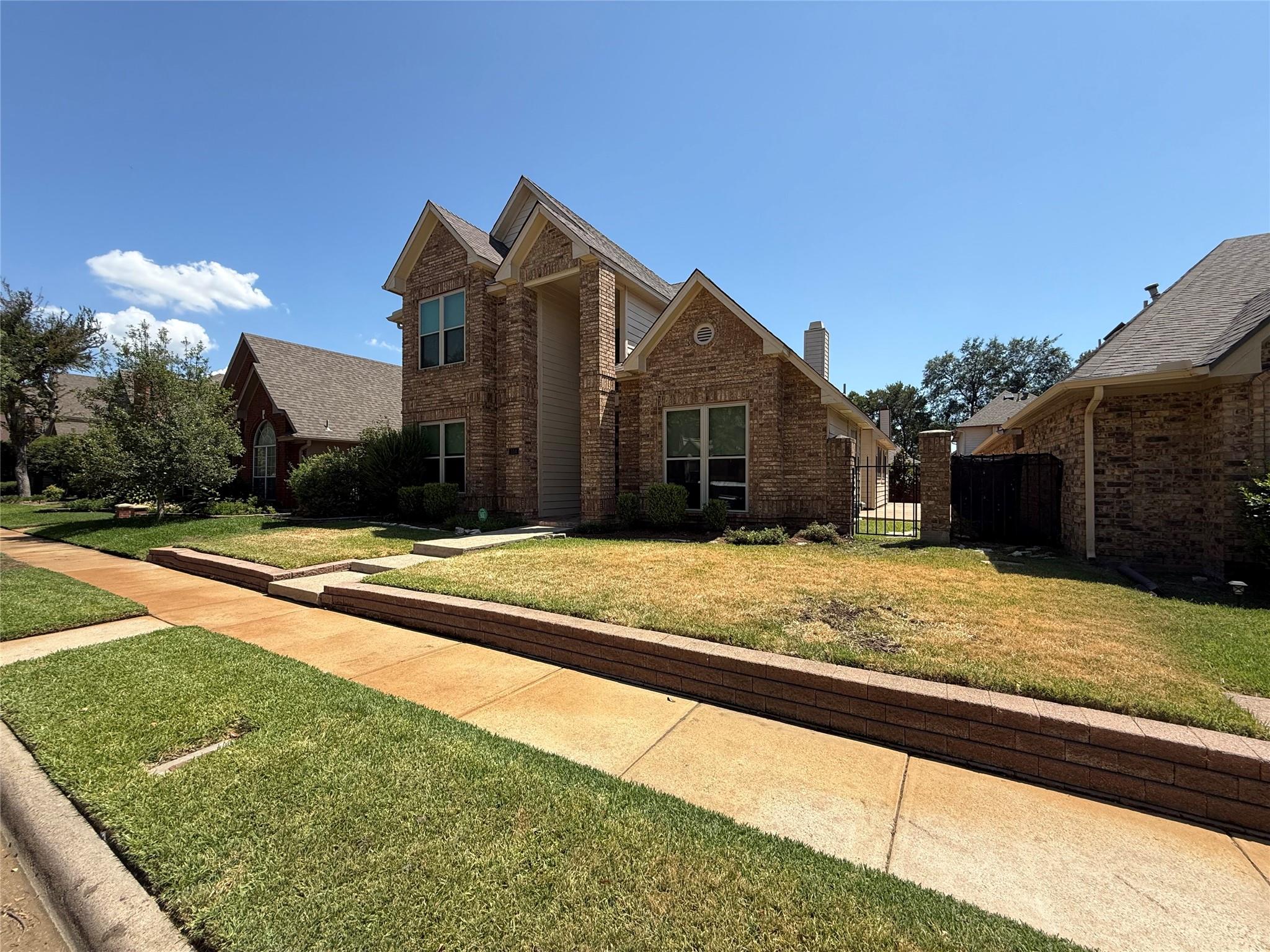 main property photo 1