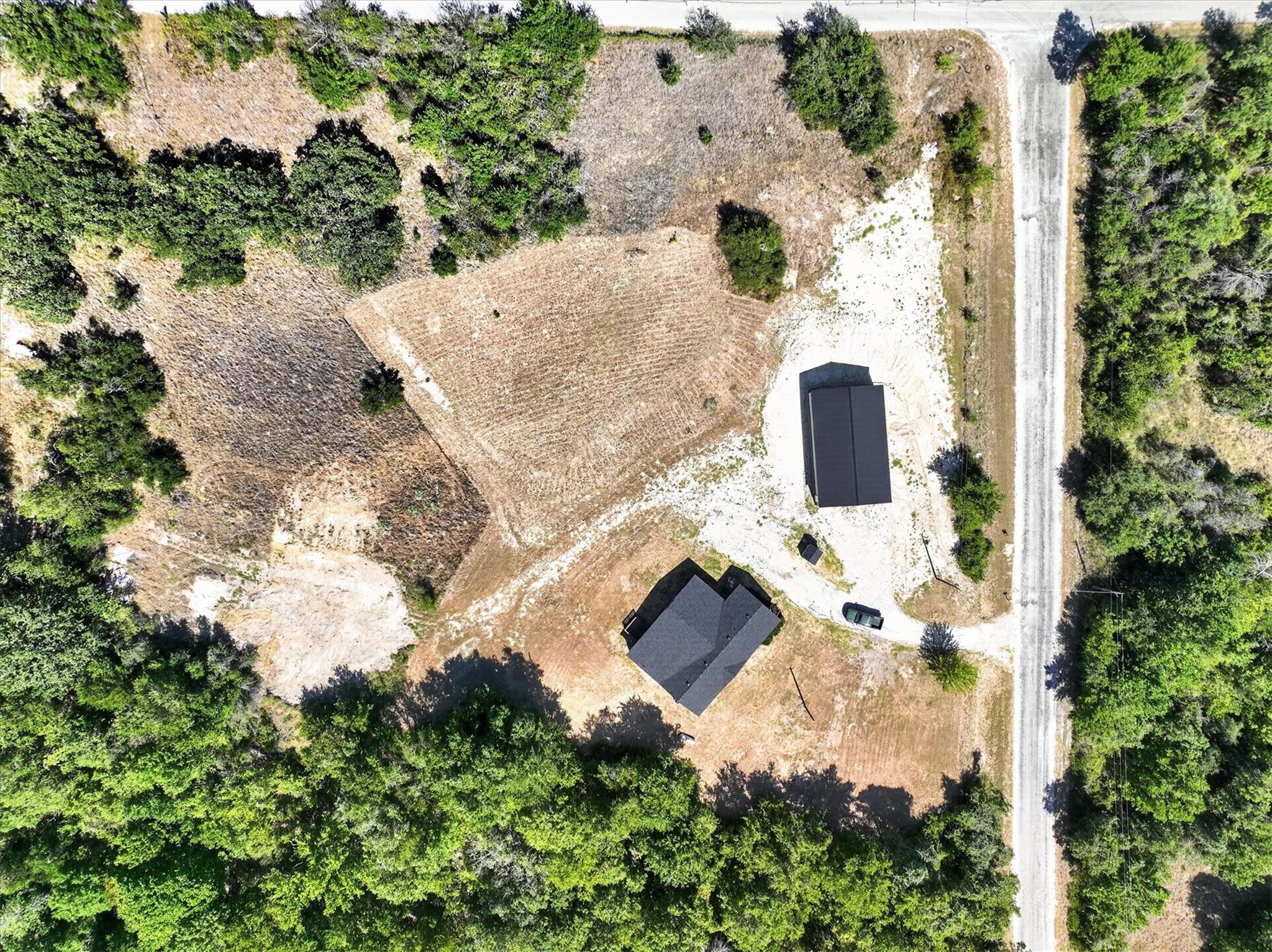 main property photo 9