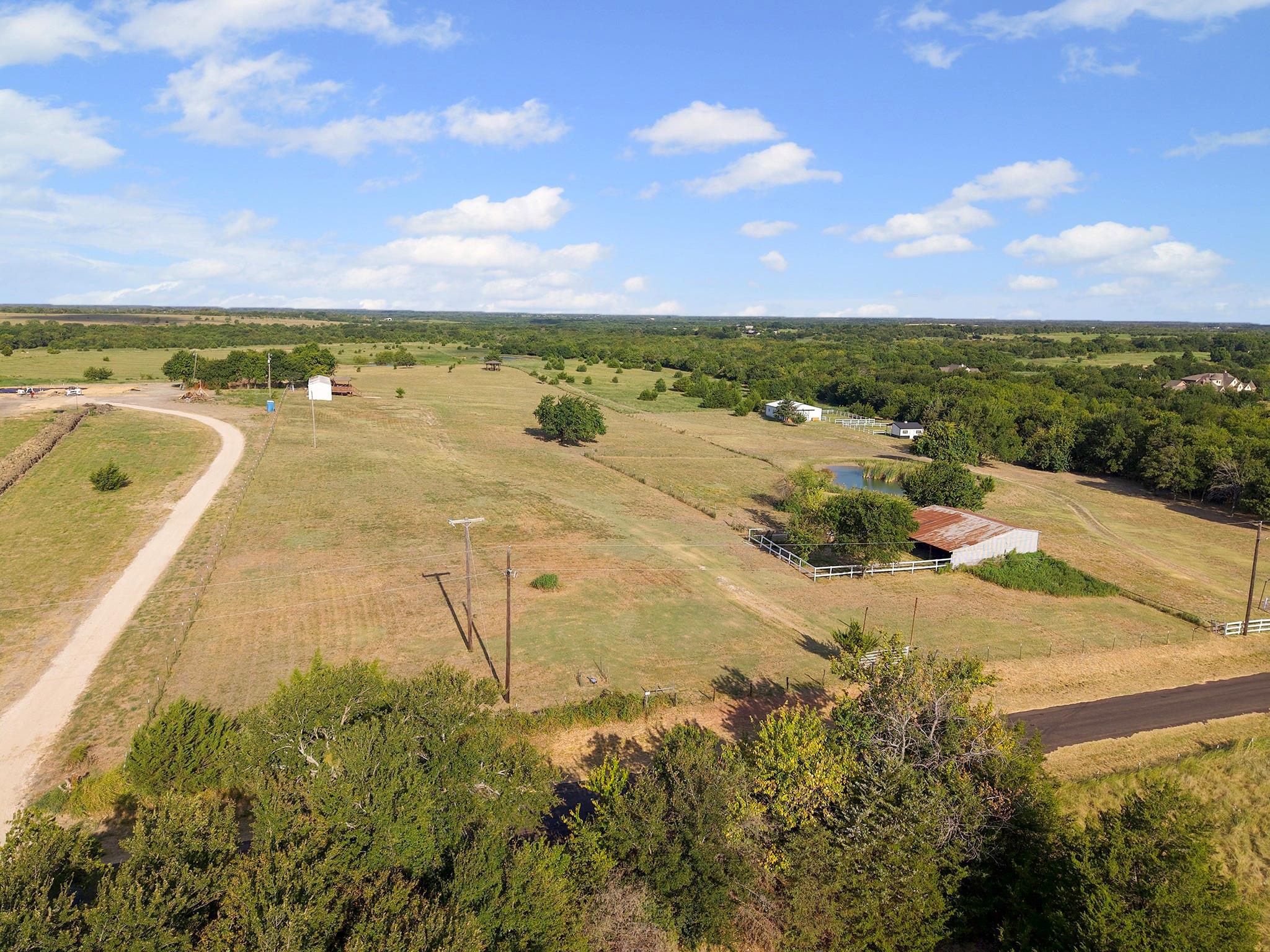 main property photo 7