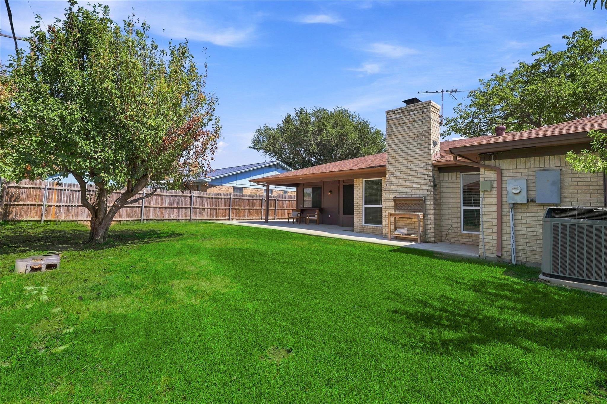 main property photo 34