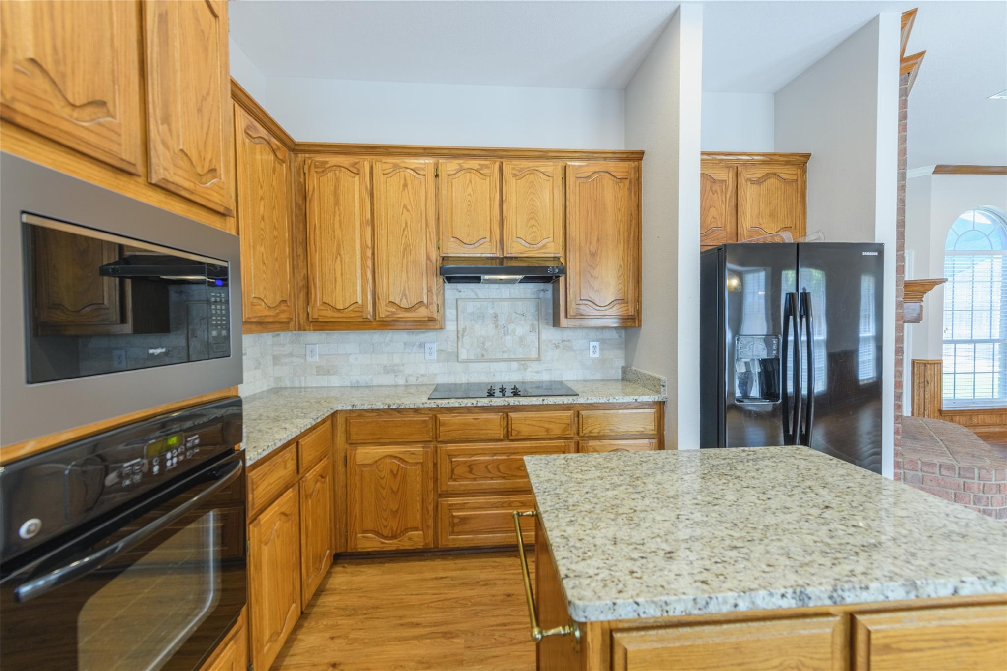 main property photo 10