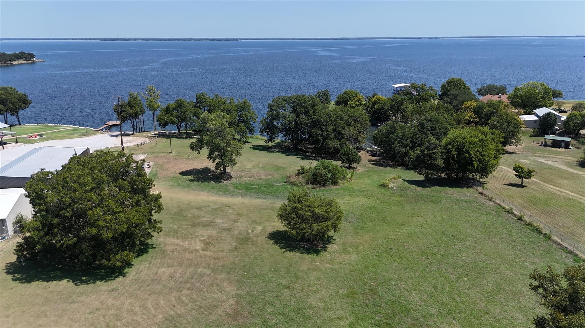 main property photo 19