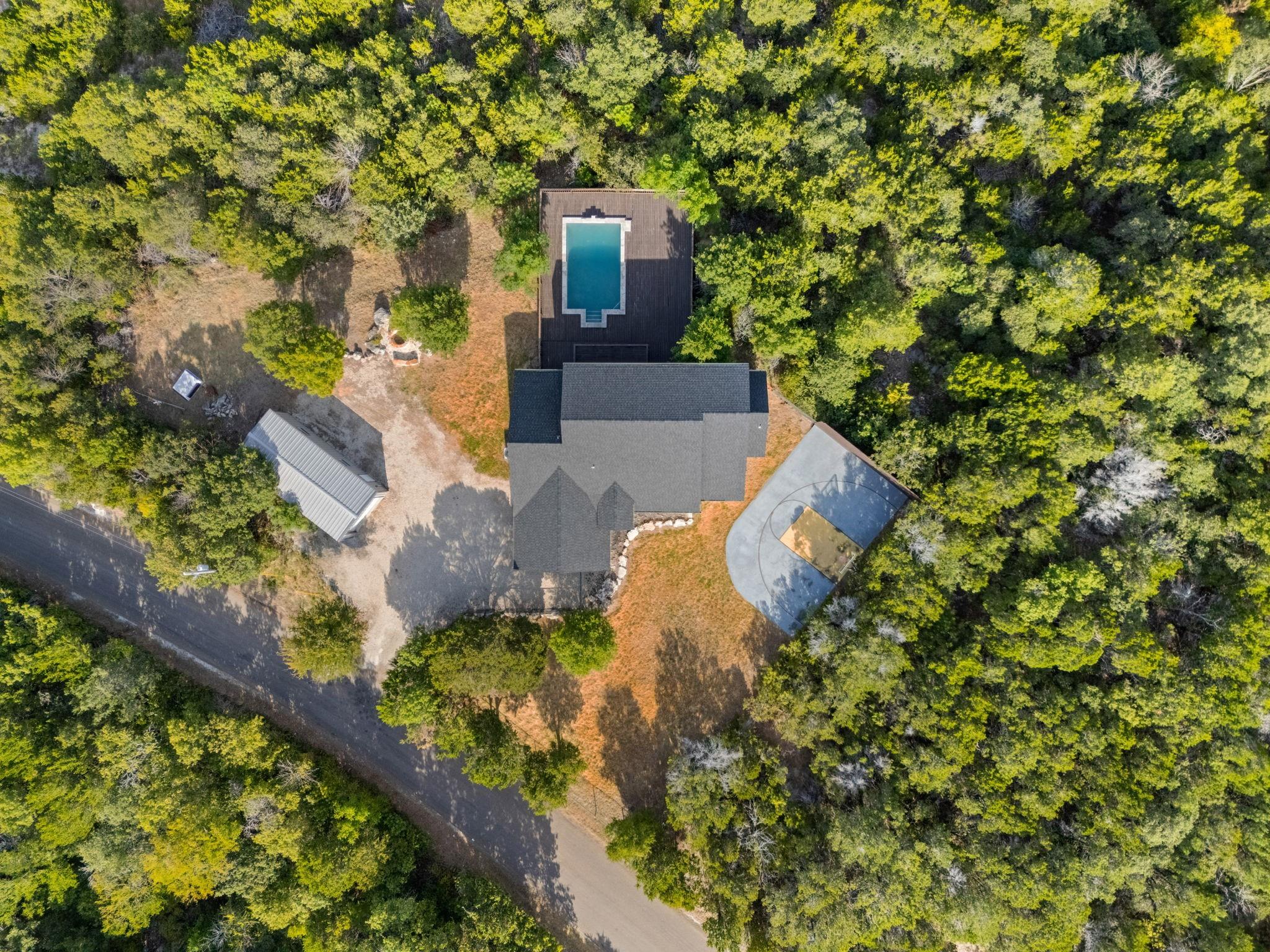 main property photo 15