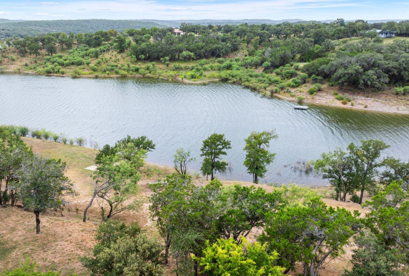 main property photo 22