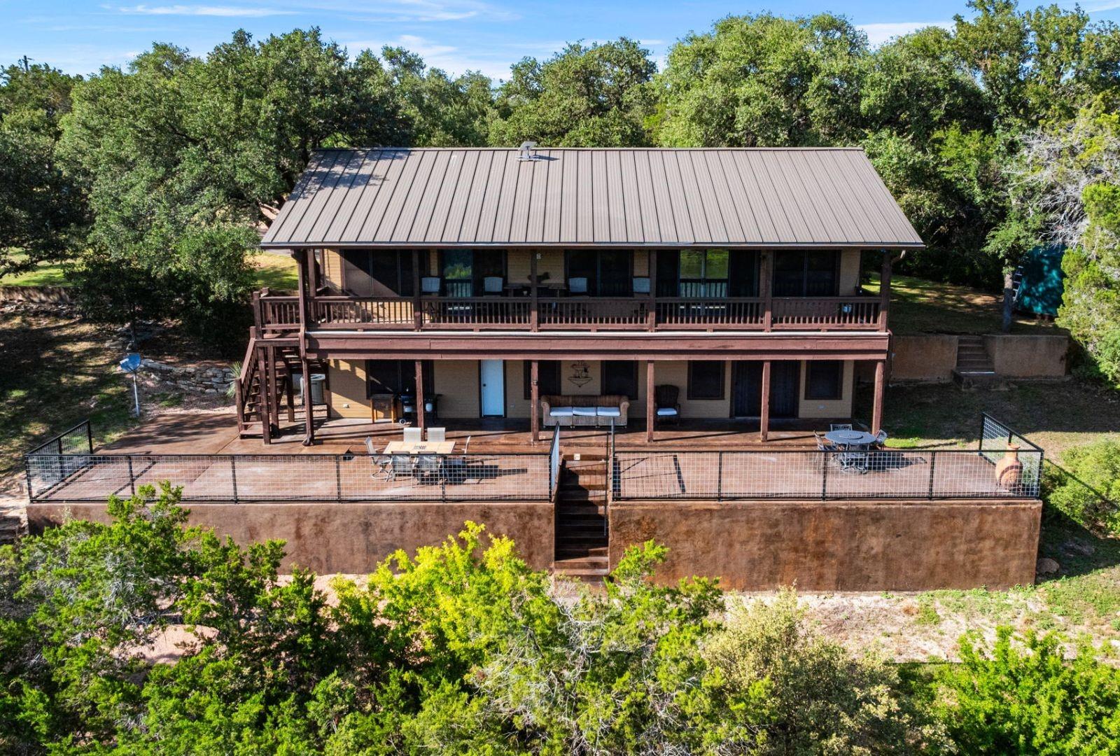main property photo 32