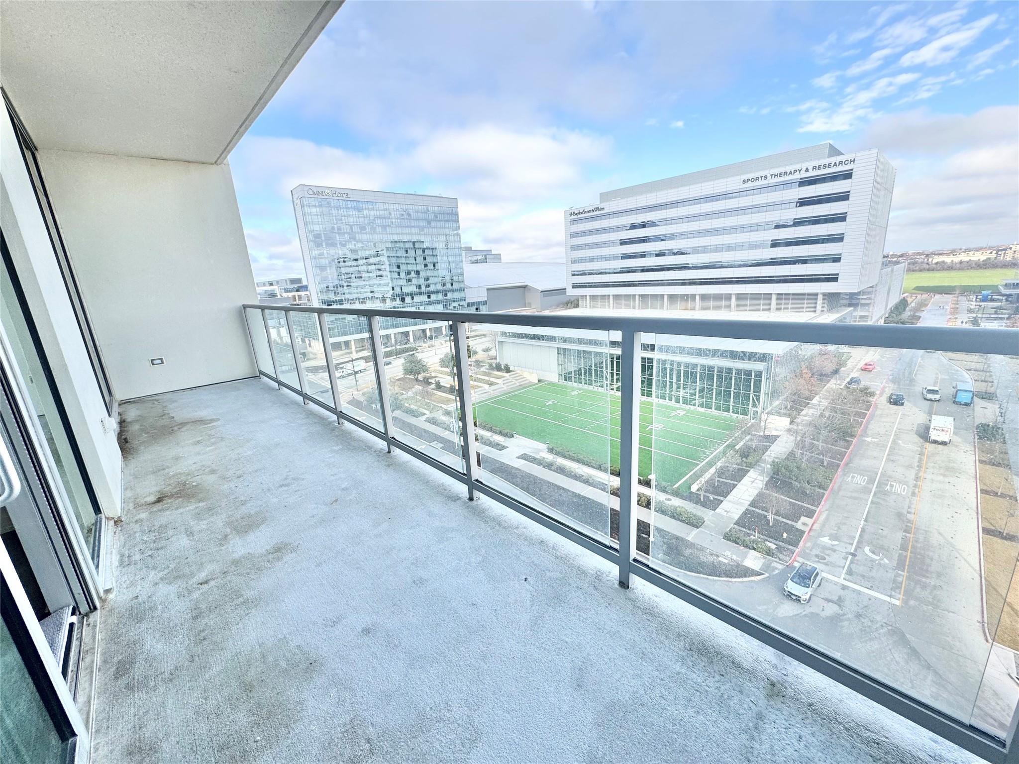 main property photo 7