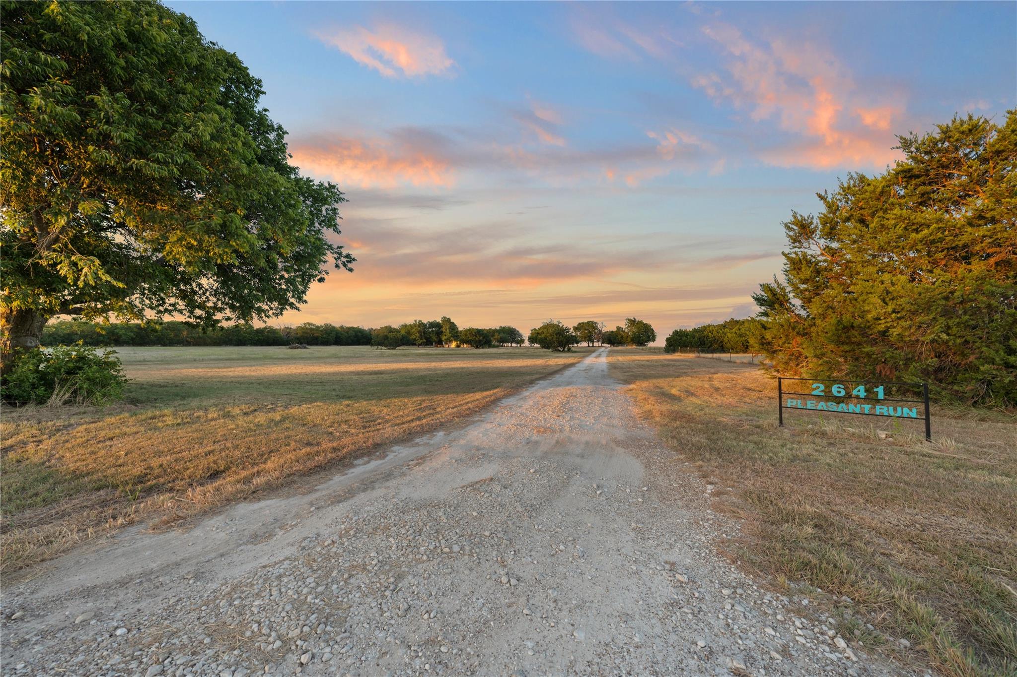 main property photo 37