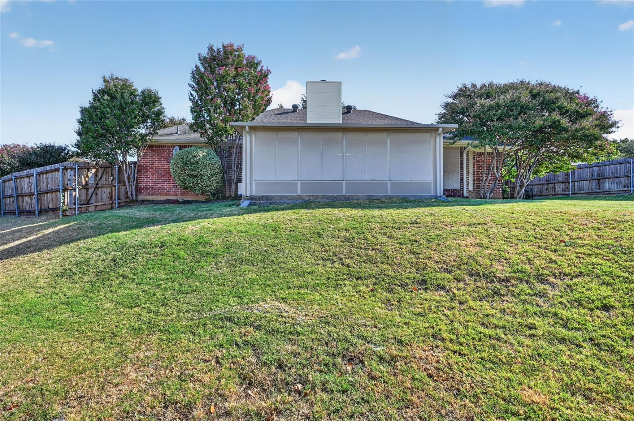 main property photo 21