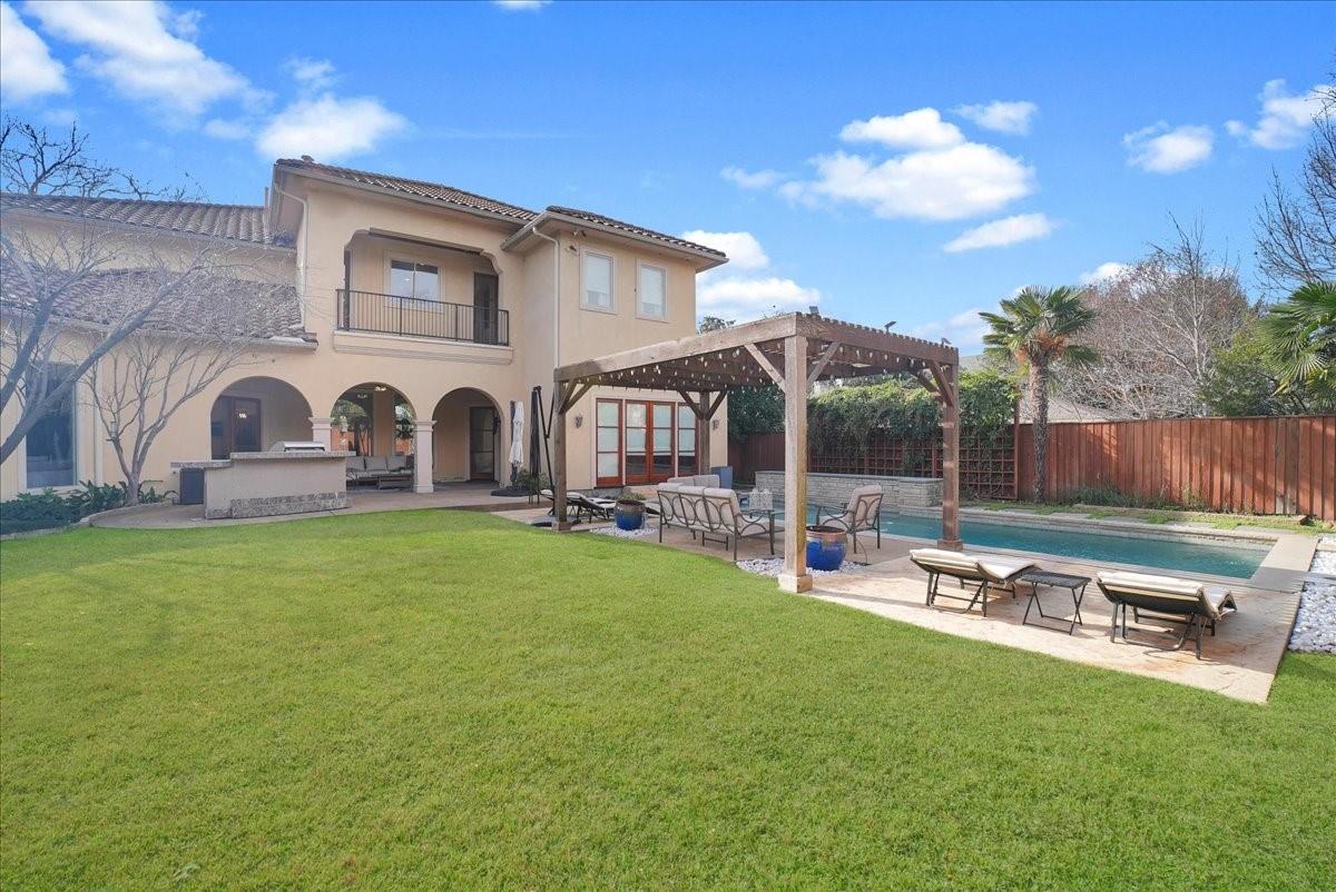 main property photo 33