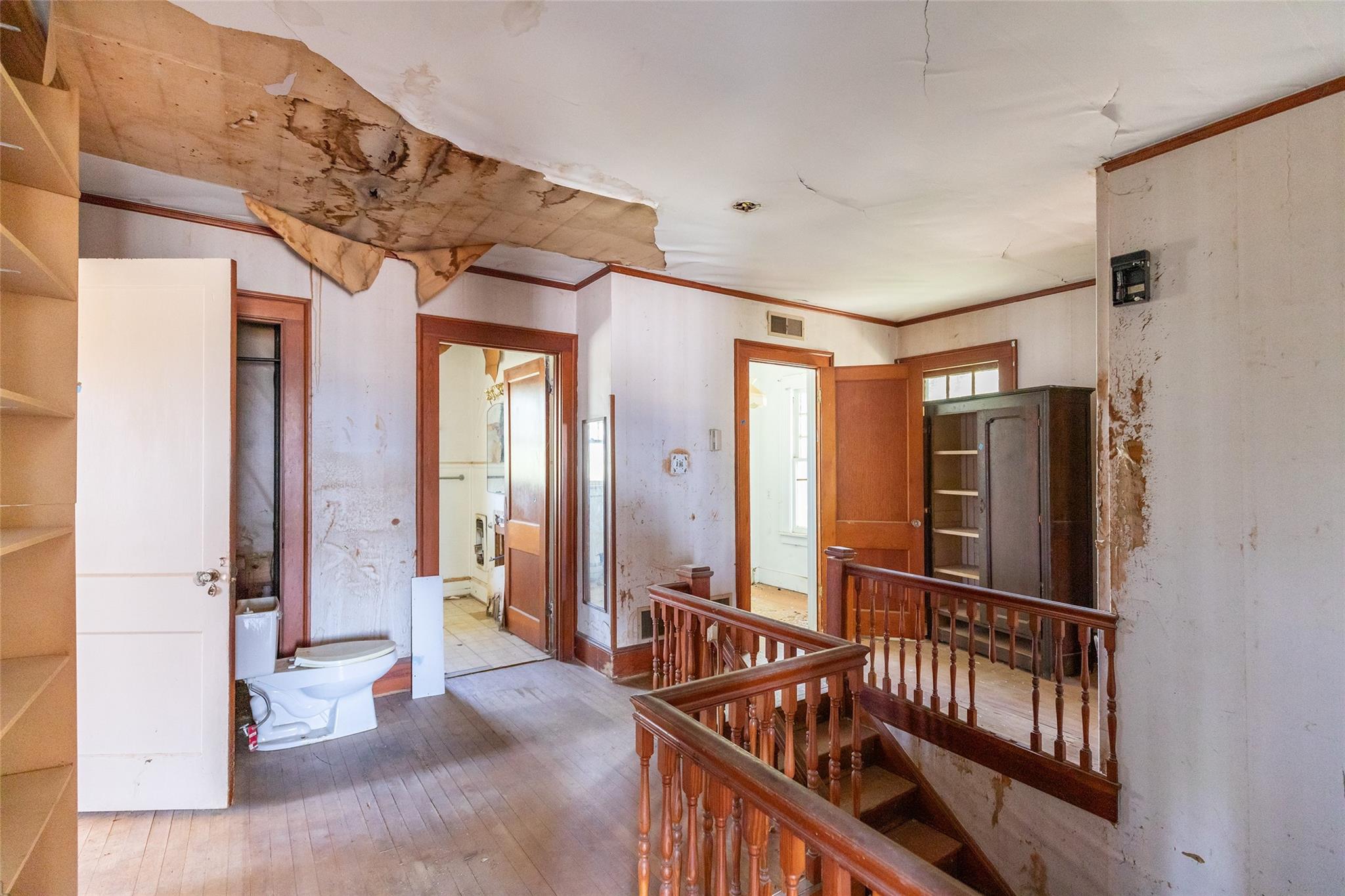 main property photo 31