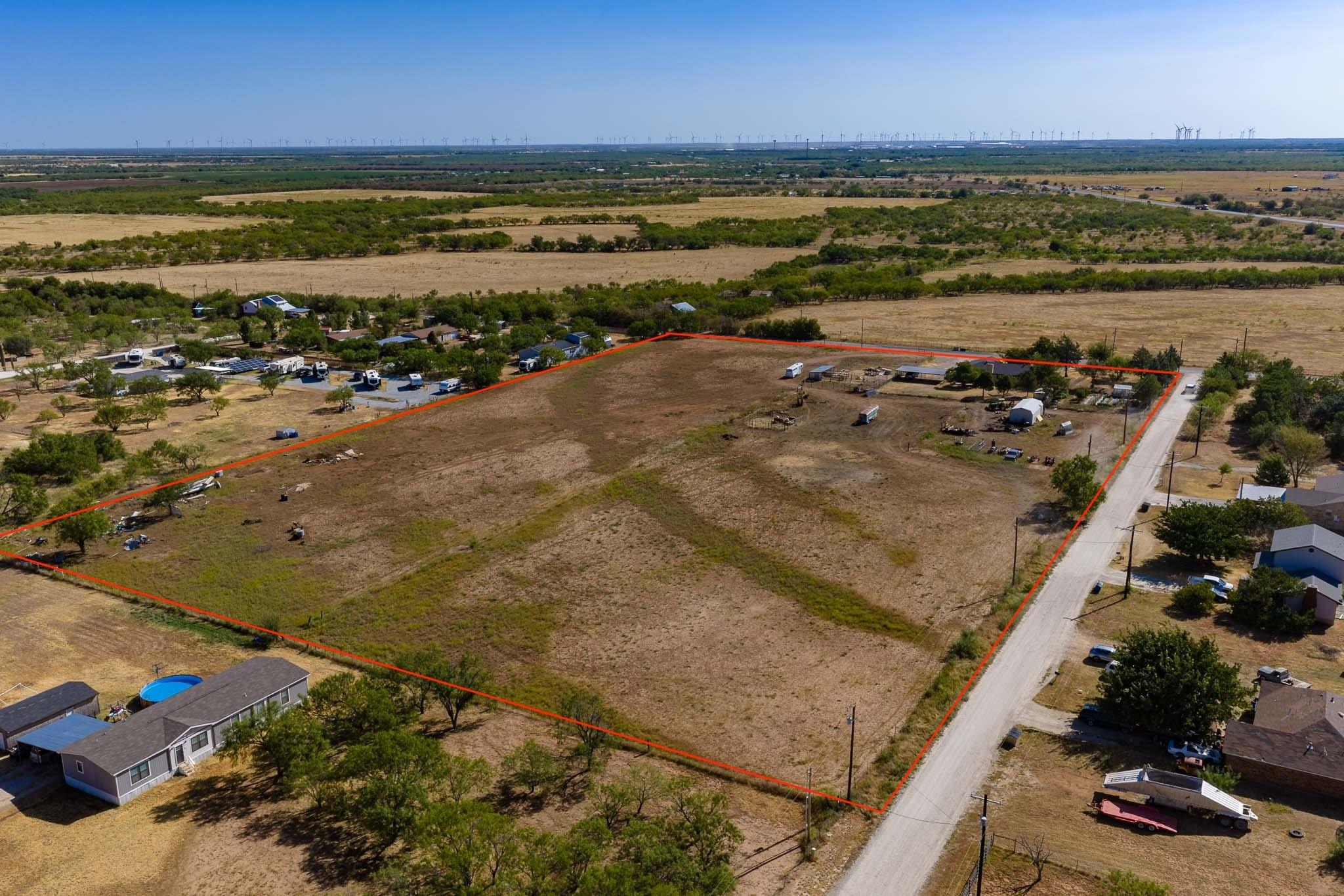 main property photo 32