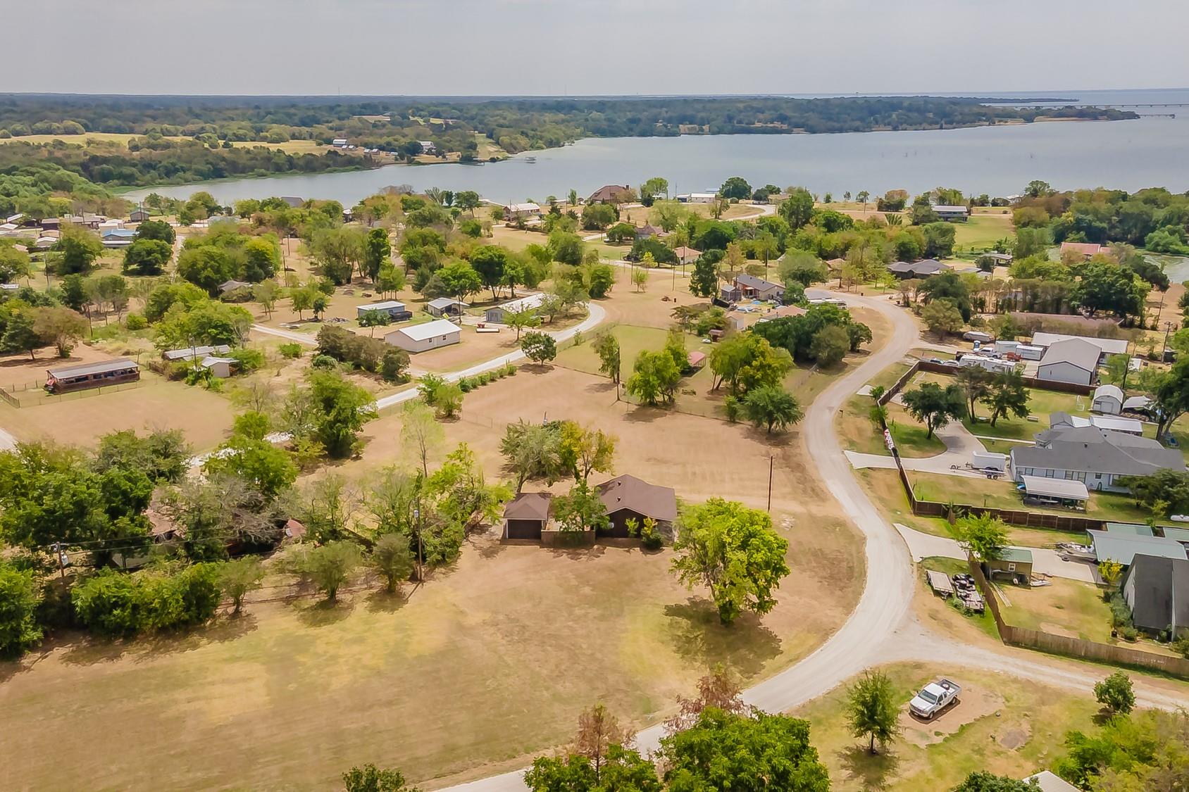 main property photo 4