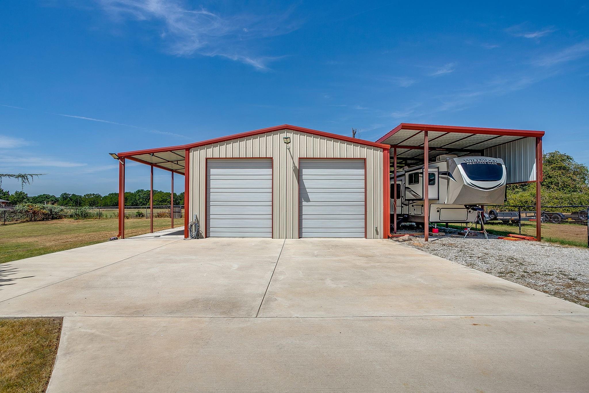 main property photo 30