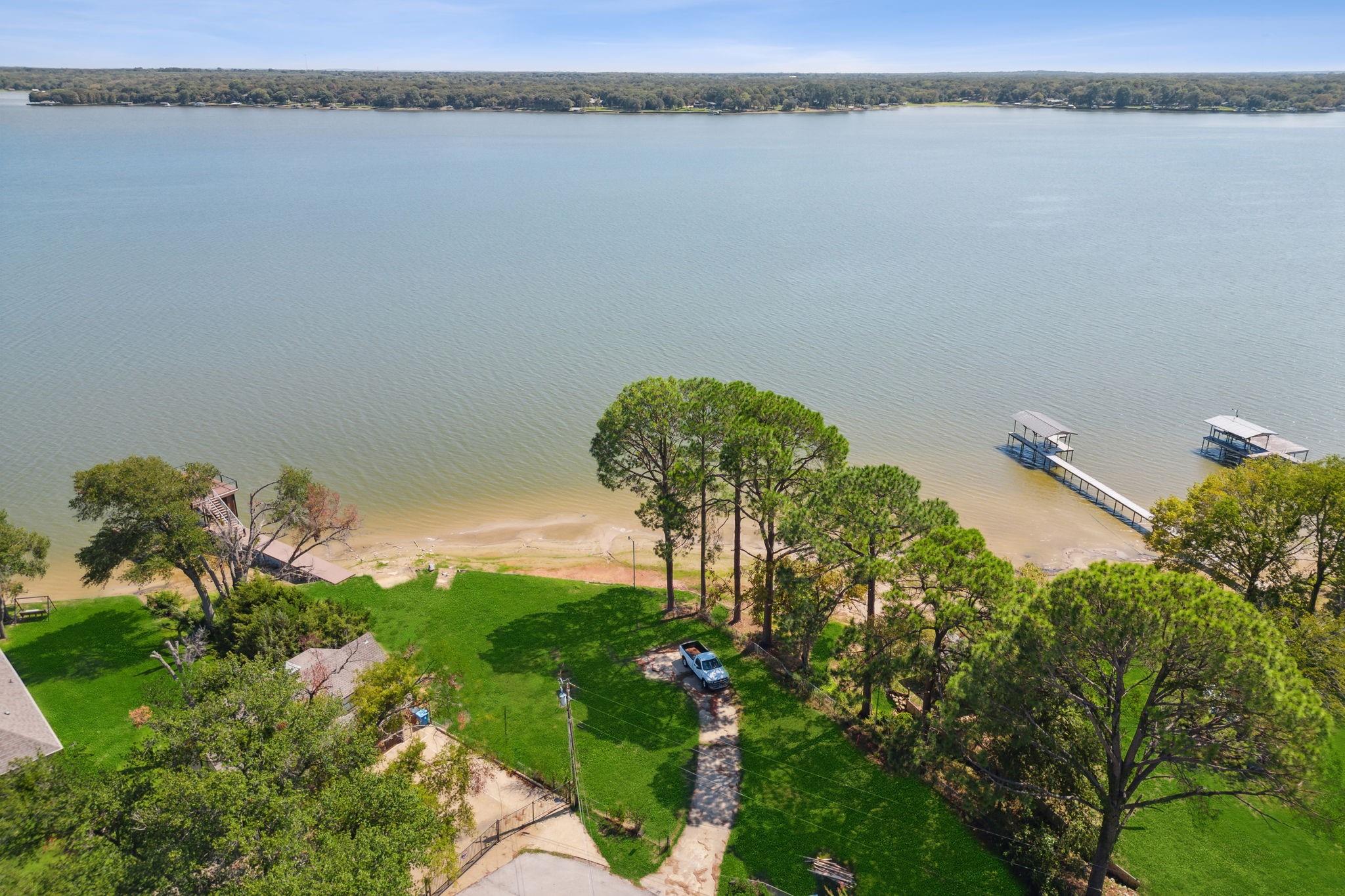 main property photo 18