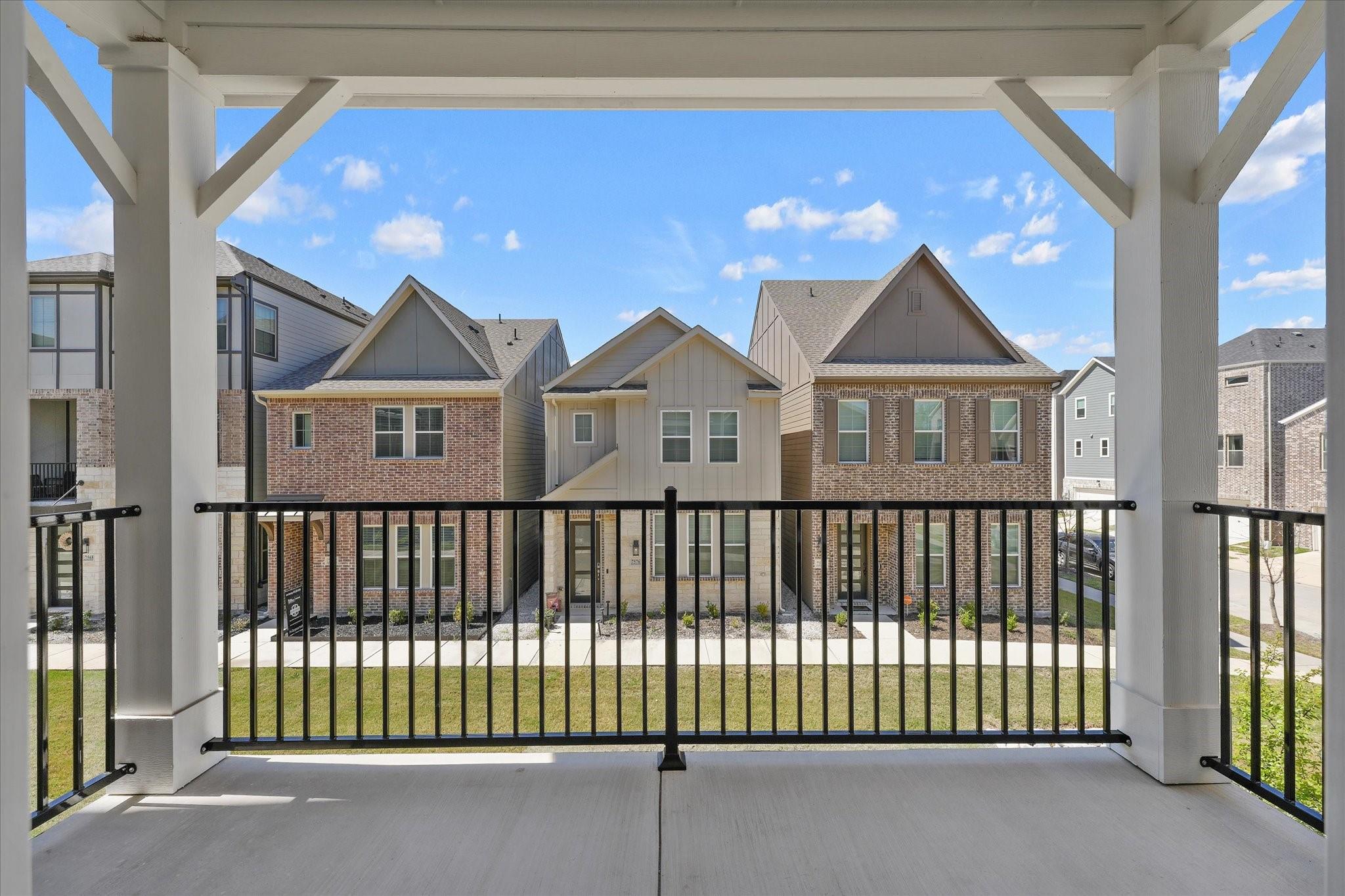 main property photo 28