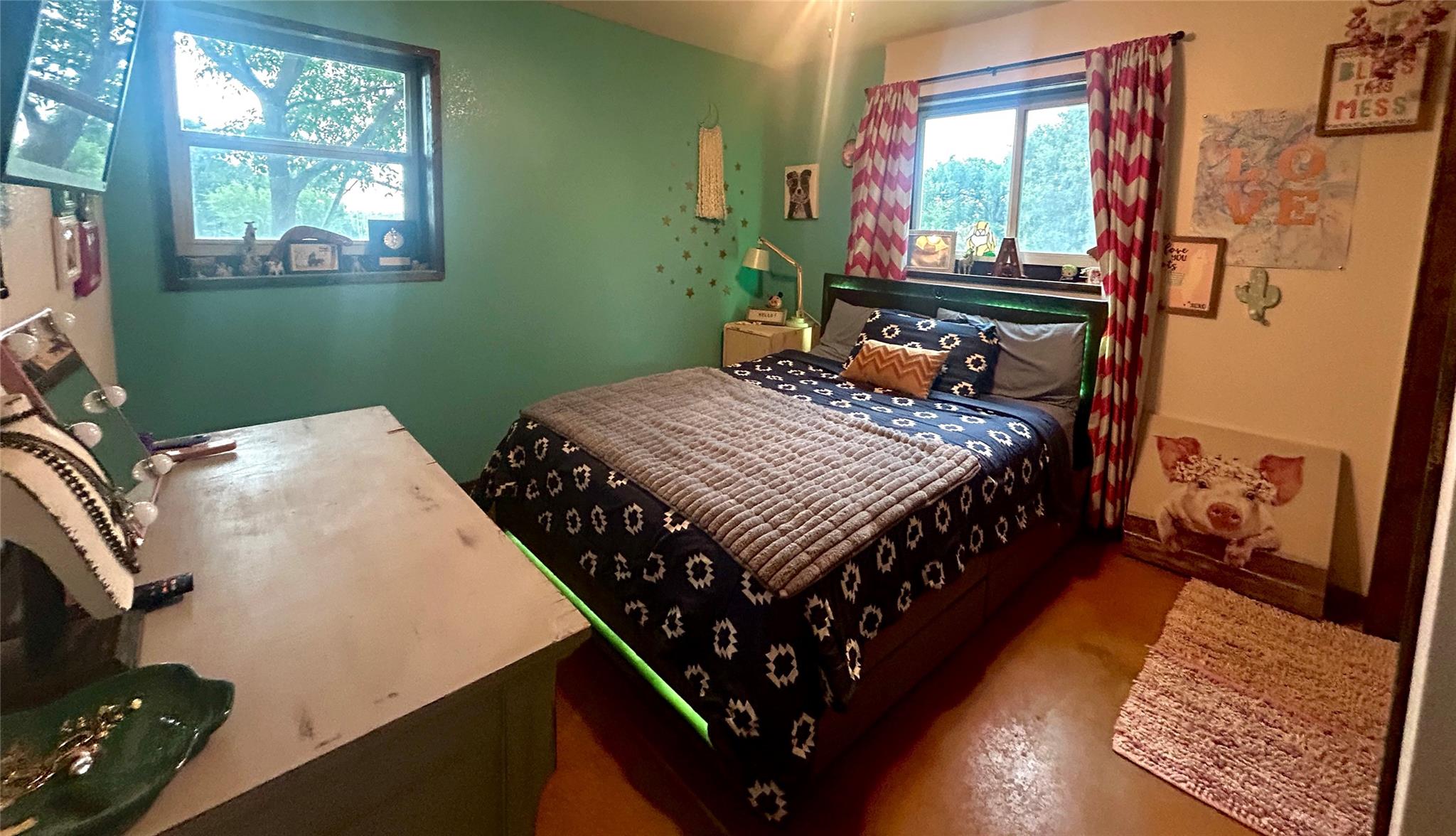 main property photo 15
