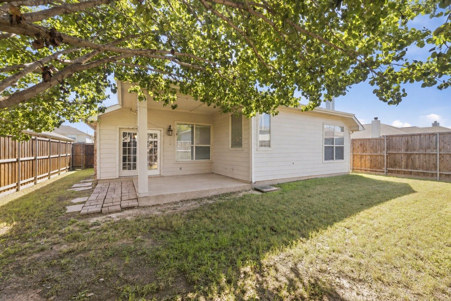 main property photo 31