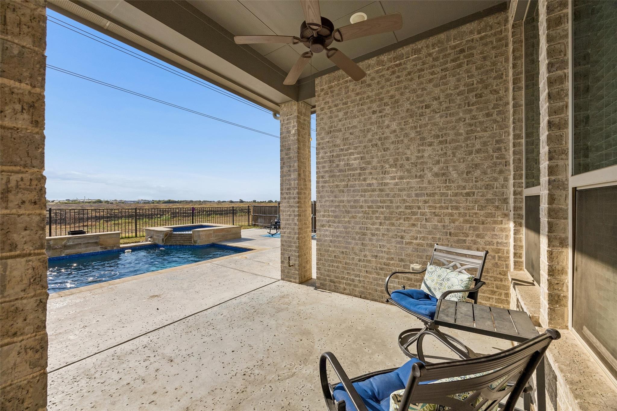 main property photo 27